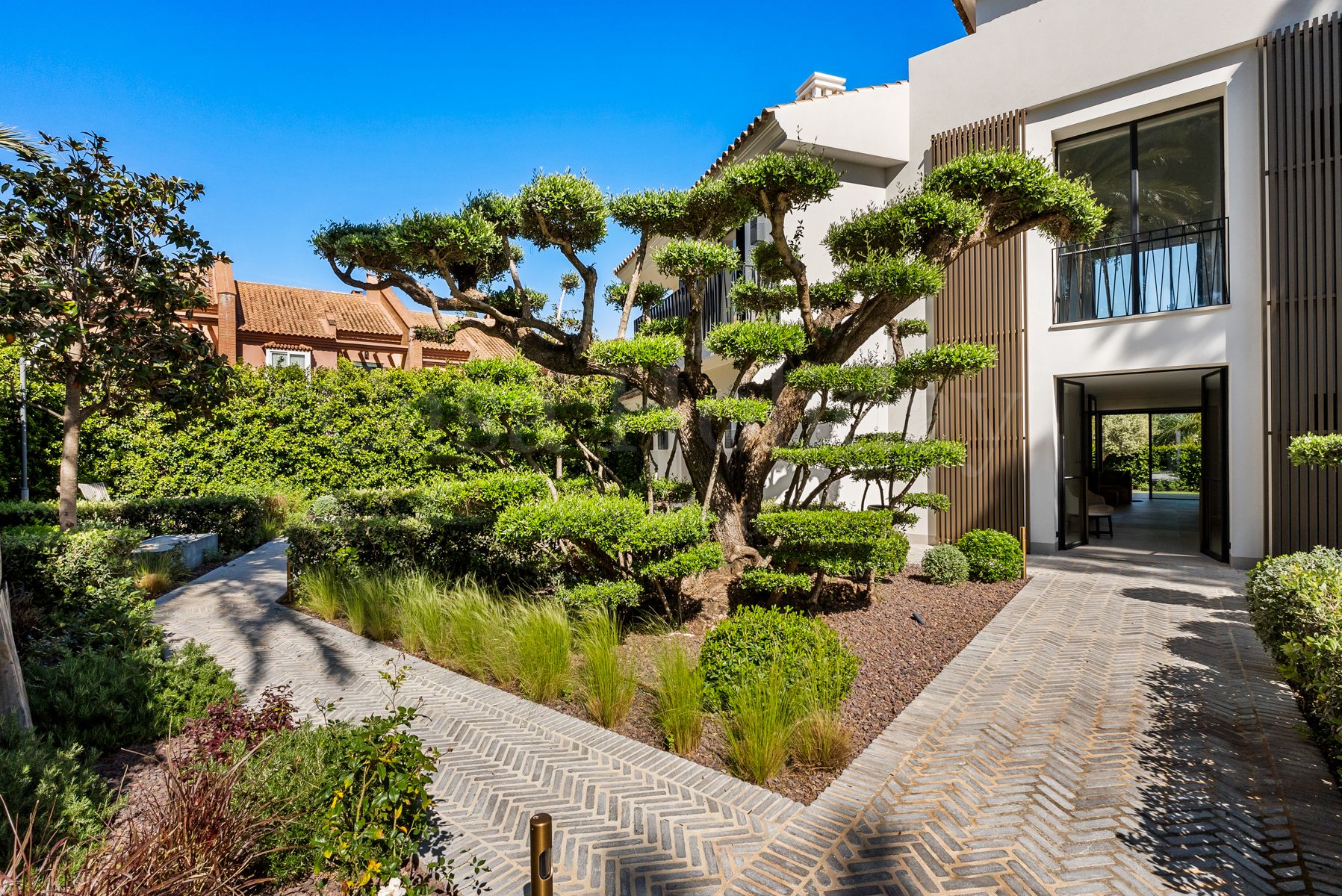 Villa en Los Monteros Playa, Marbella