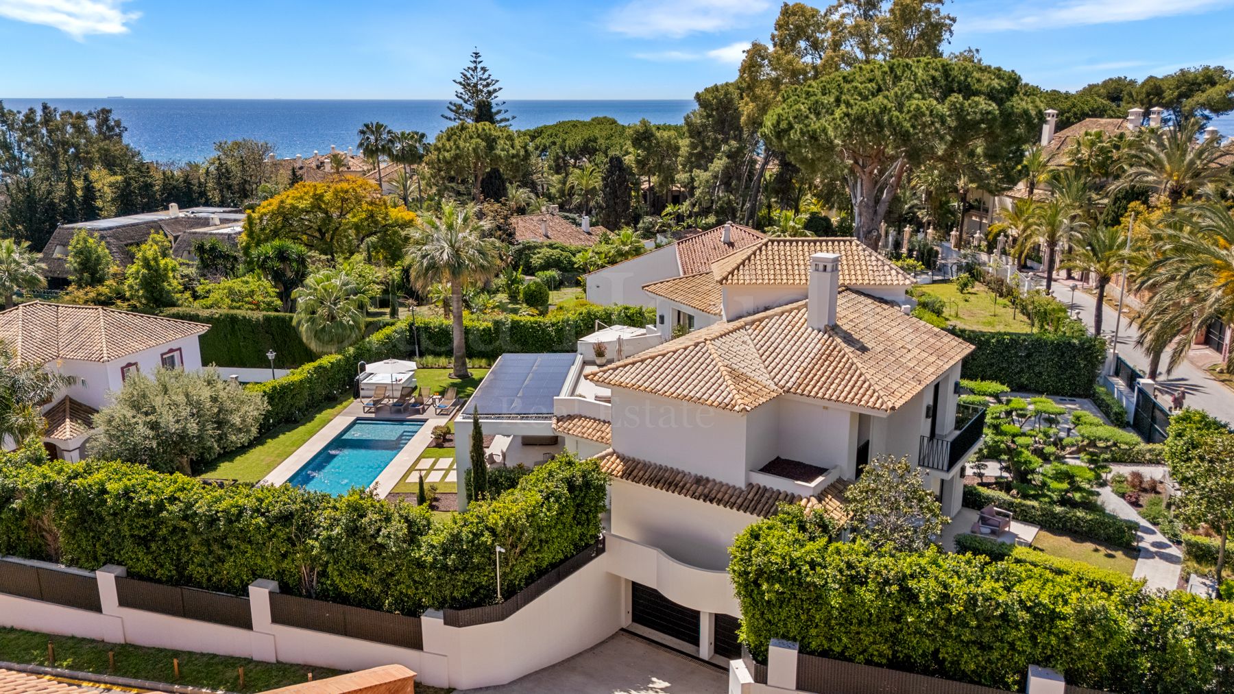 Villa en Los Monteros Playa, Marbella