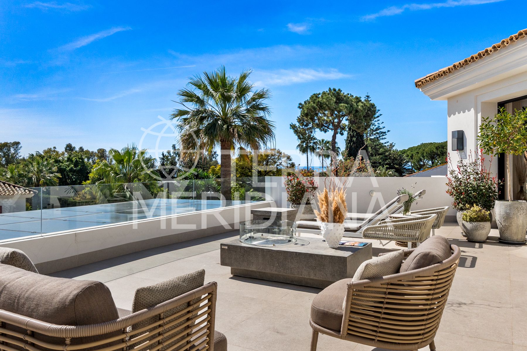 Villa in Los Monteros Playa, Marbella