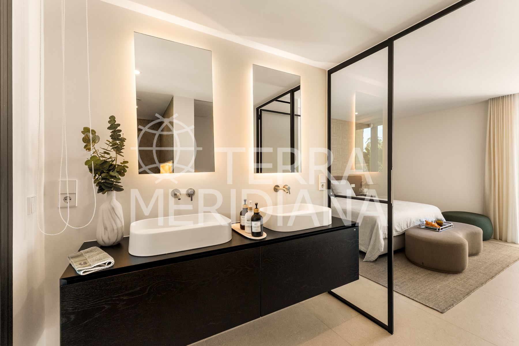 Villa in Los Monteros Playa, Marbella