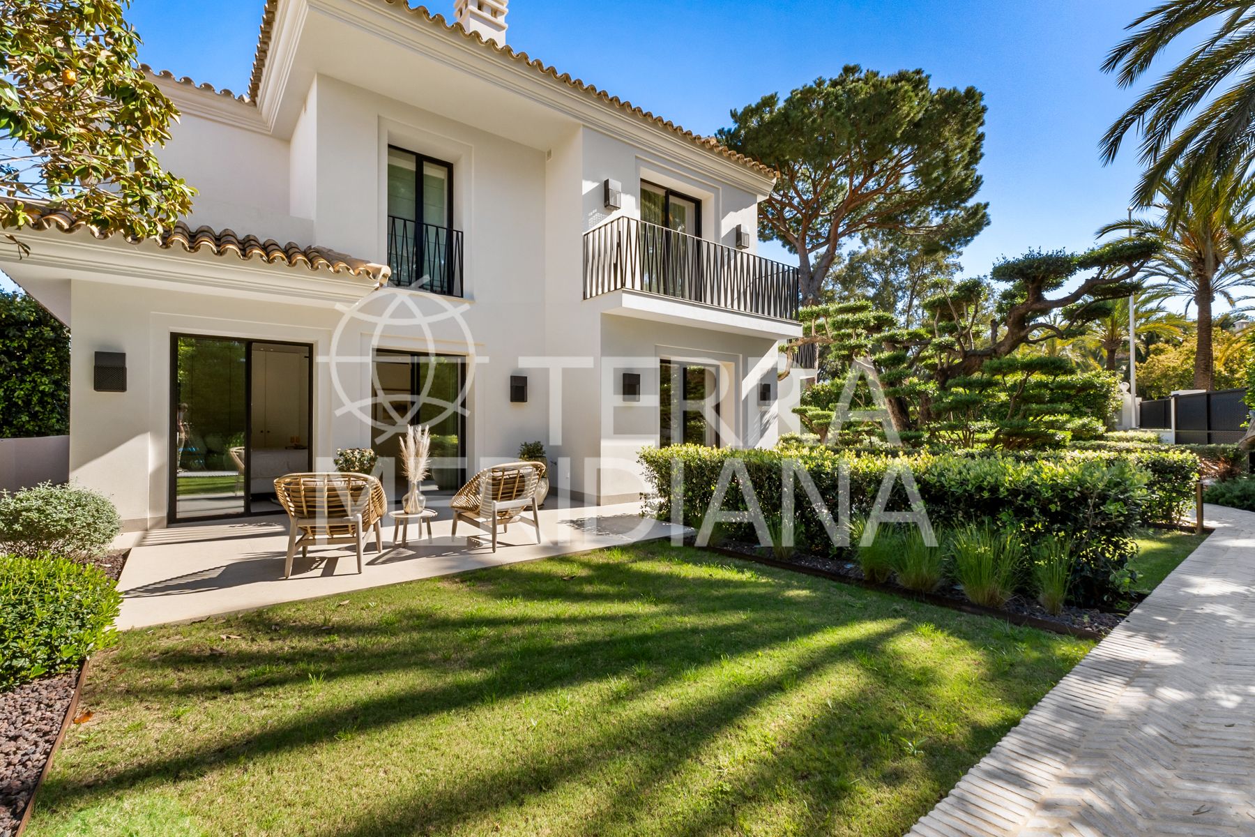 Villa in Los Monteros Playa, Marbella