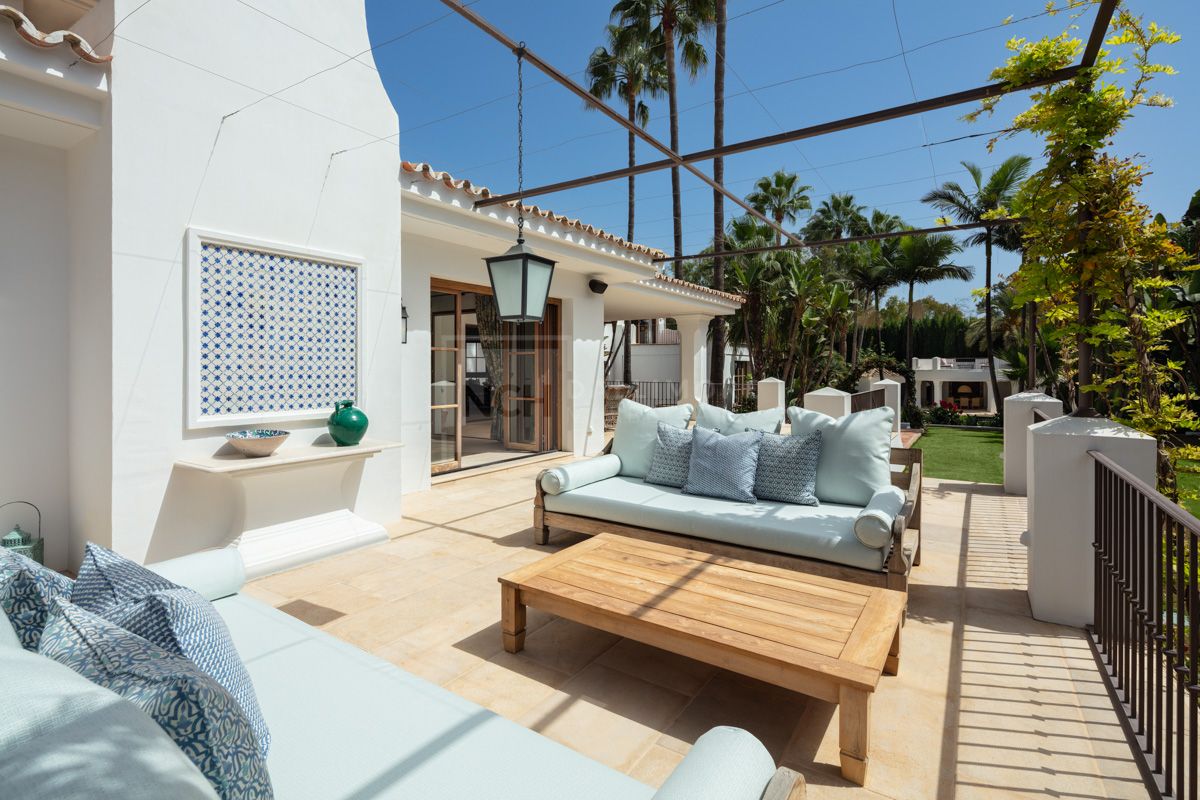 Villa en venta en Los Verdiales, Marbella