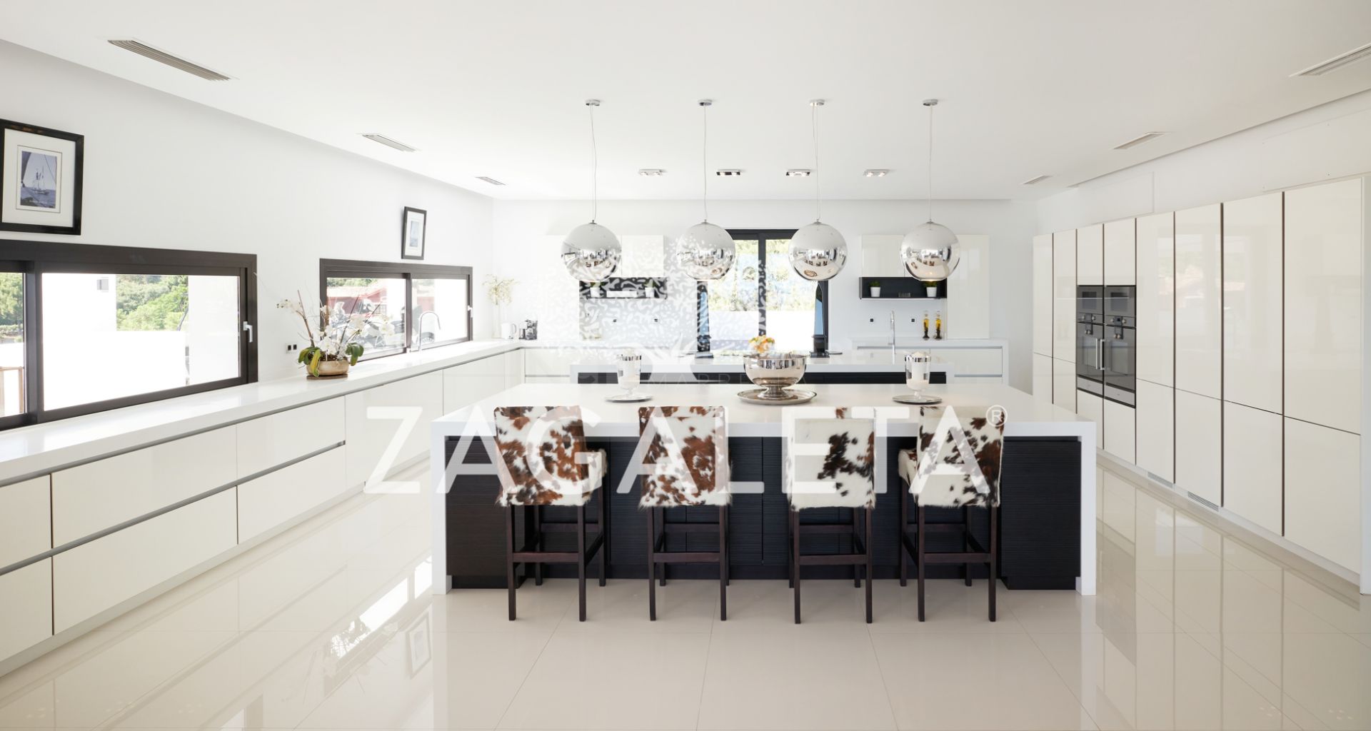 Villa en venta en La Zagaleta, Benahavis