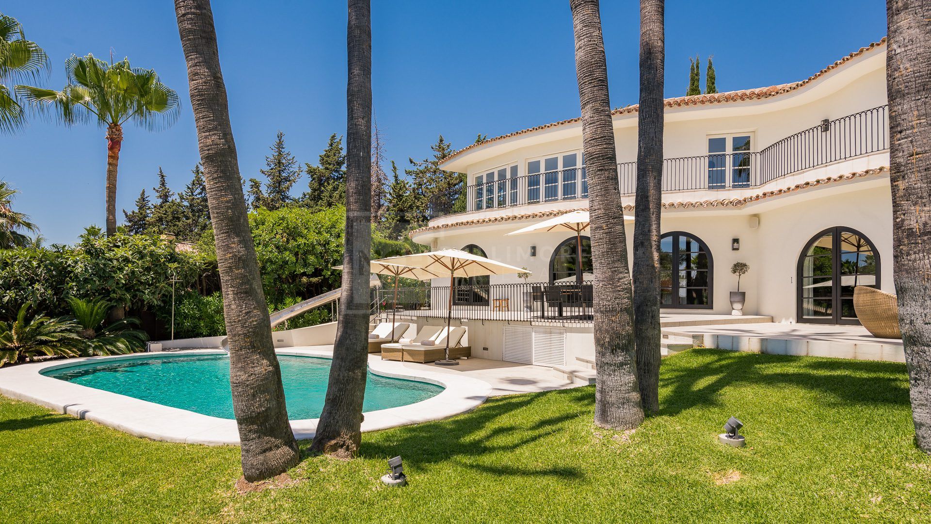 Villa en alquiler en Nagüeles, Marbella