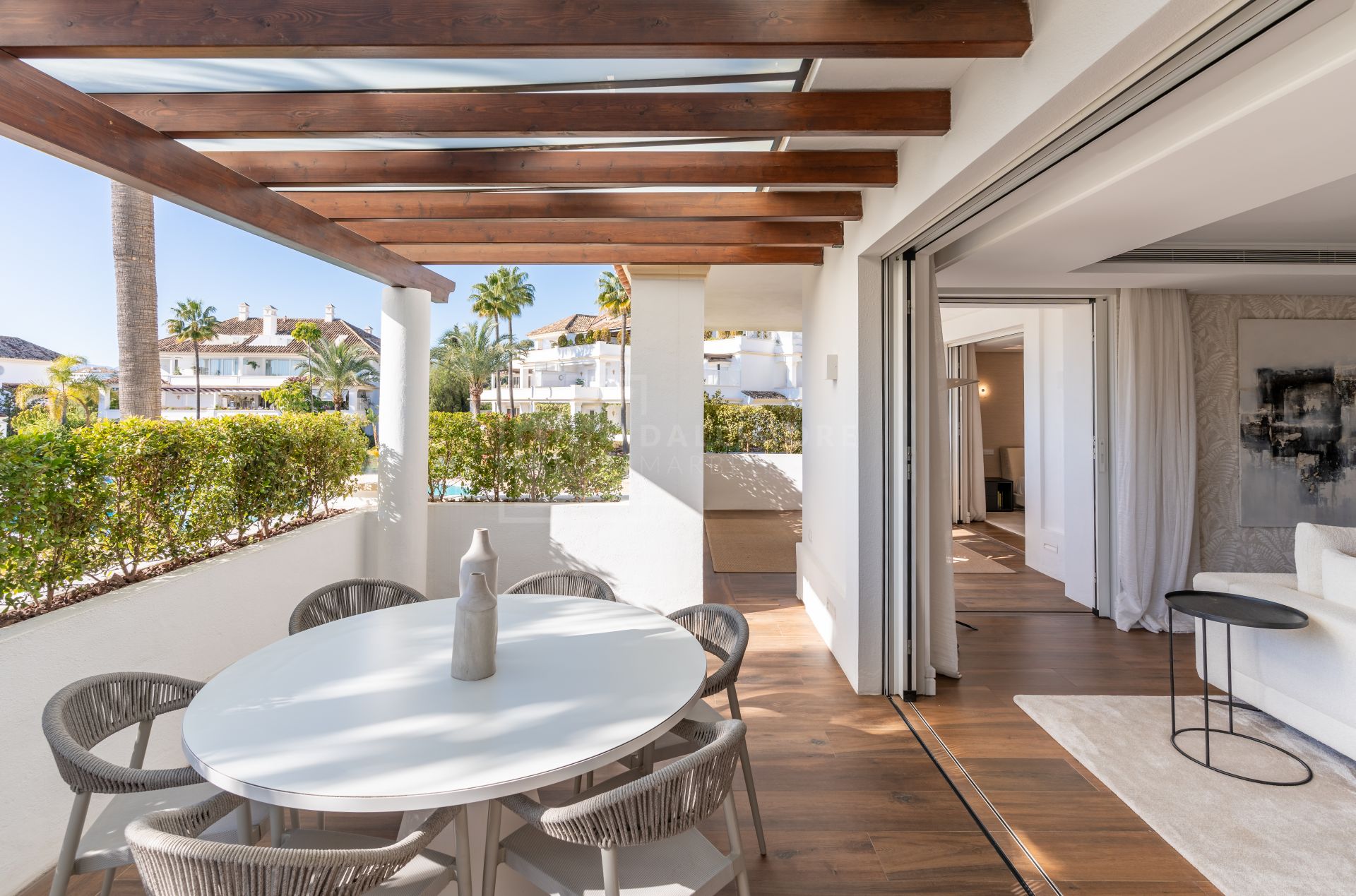 Apartamento en venta en Monte Paraiso, Marbella