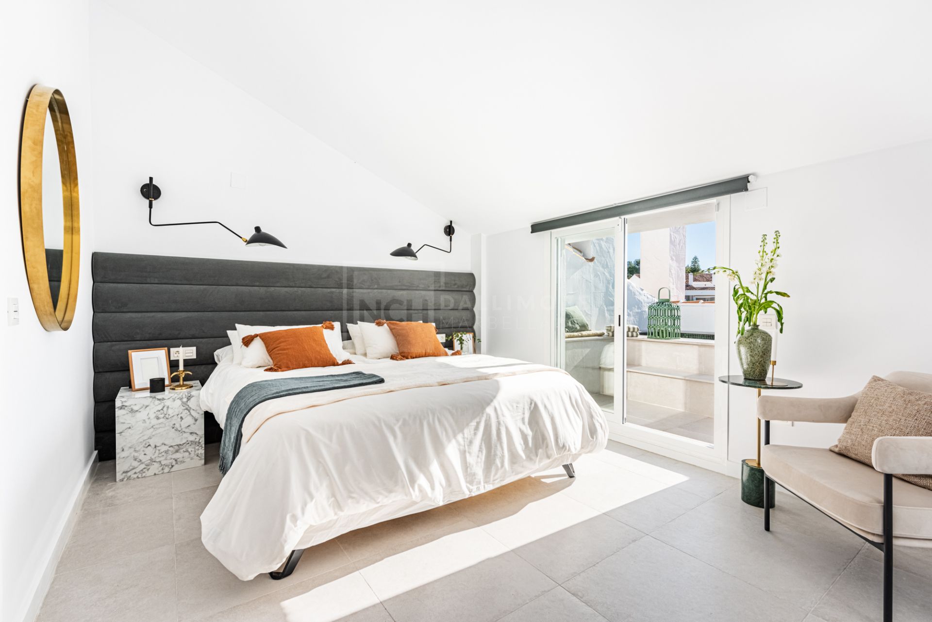 Atico Duplex en venta en El Dorado, Marbella