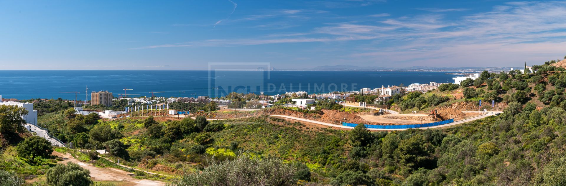 BRAND NEW LUXURY CONTEMPORARY 3-BEDROOM PENTHOUSE EAST MARBELLA