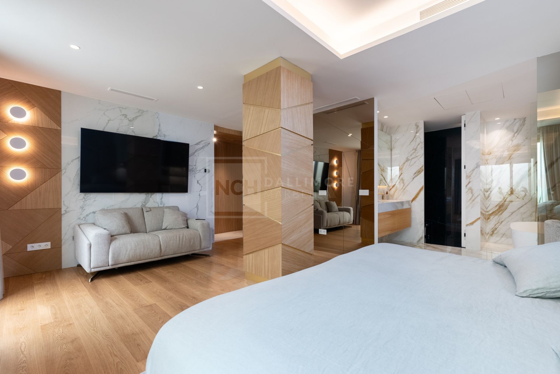 GROUND FLOOR LUXURY APARTMENT FOR SALE IN BENALUS WITH PRIVATE POOL