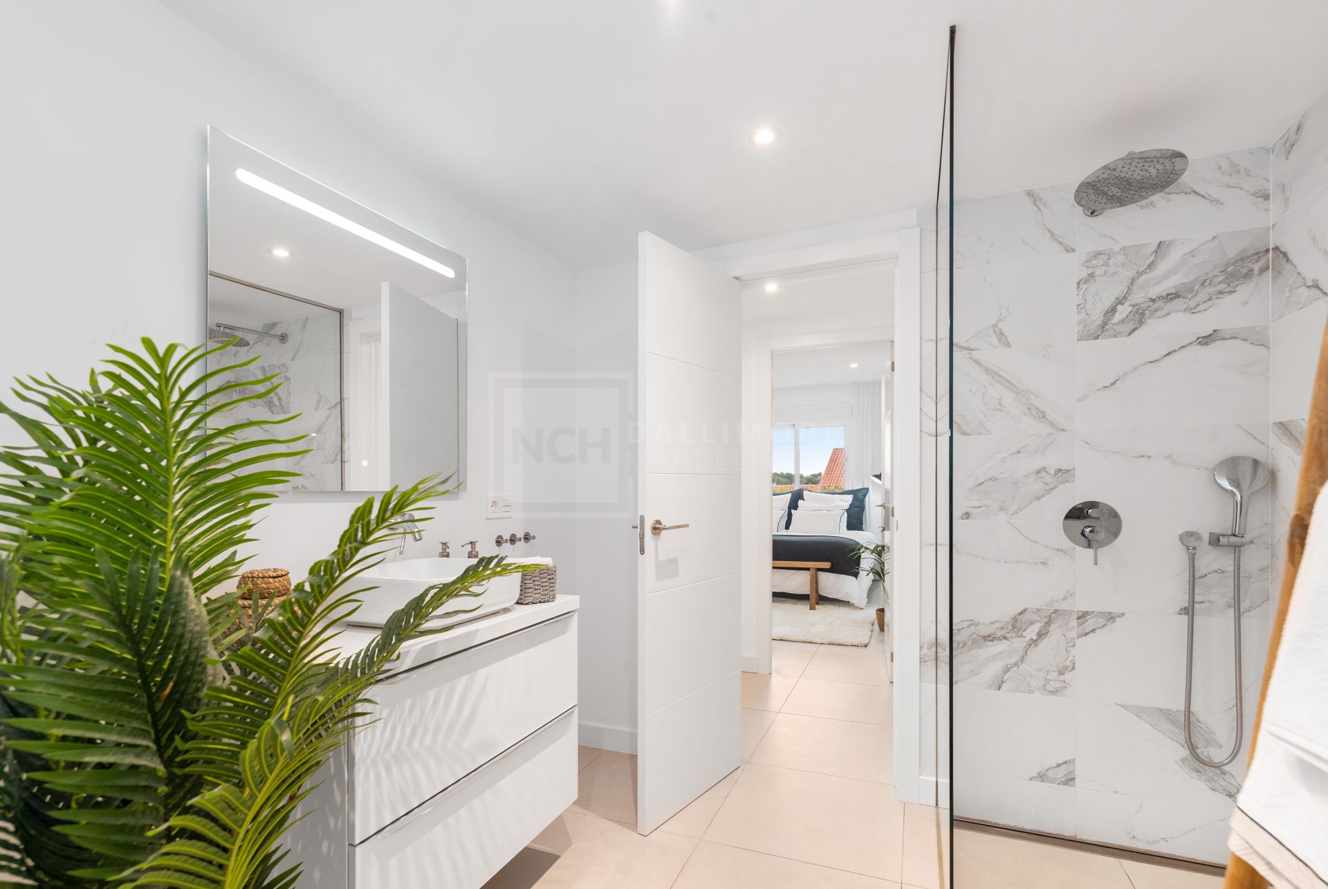 ATTRACTIVE 3 BEDROOM APARTMENT, NUEVA ANDALUCIA, MARBELLA