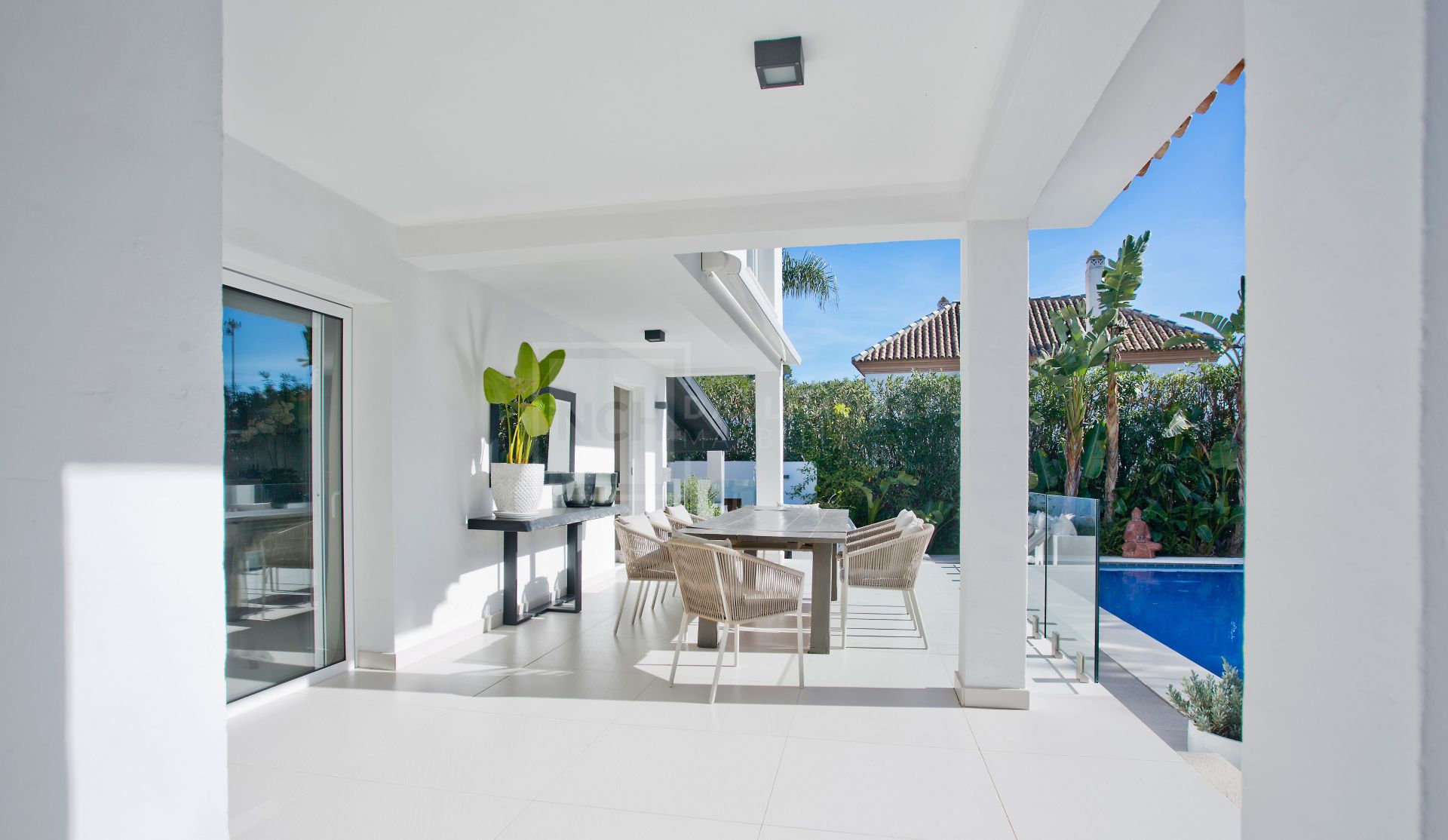 Villa en venta en Marbella Country Club, Marbella