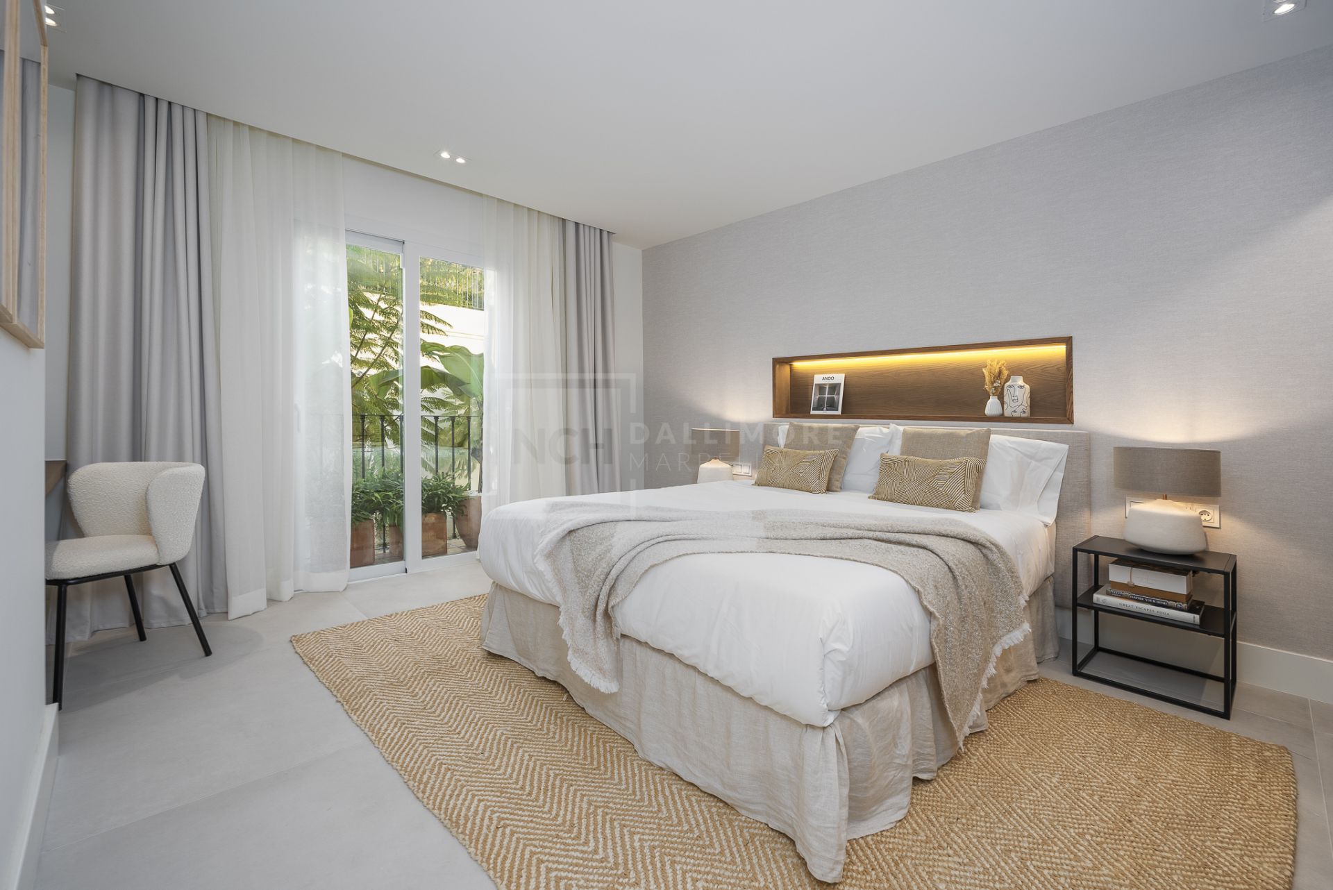 STYLISH 3-BEDROOM CONTEMPORARY TOWNHOUSE, LA QUINTA BENAHAVIS