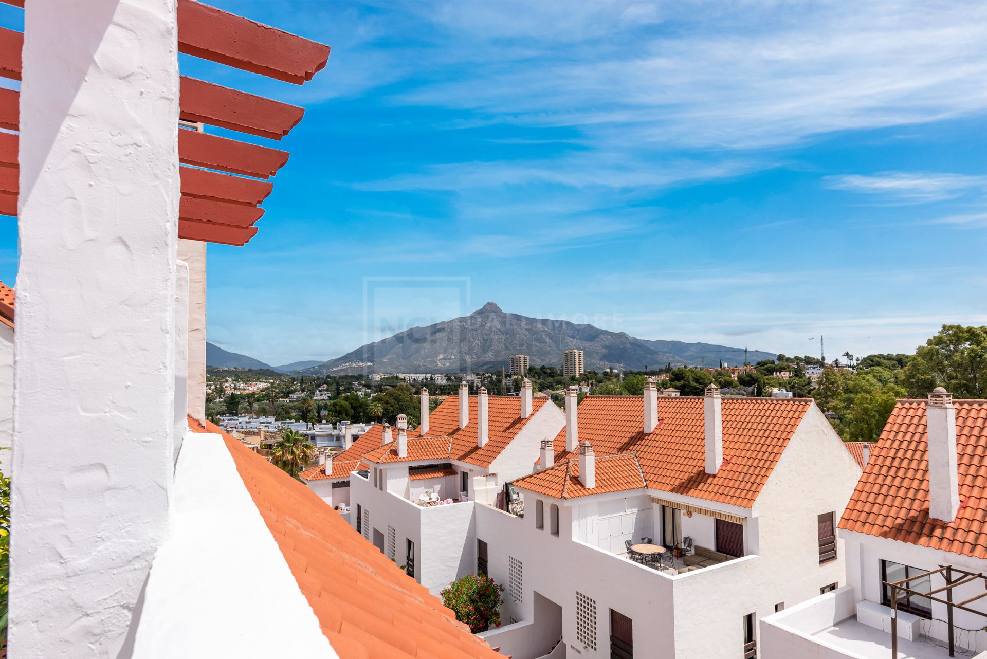 Atico Duplex en venta en Nueva Andalucia, Marbella