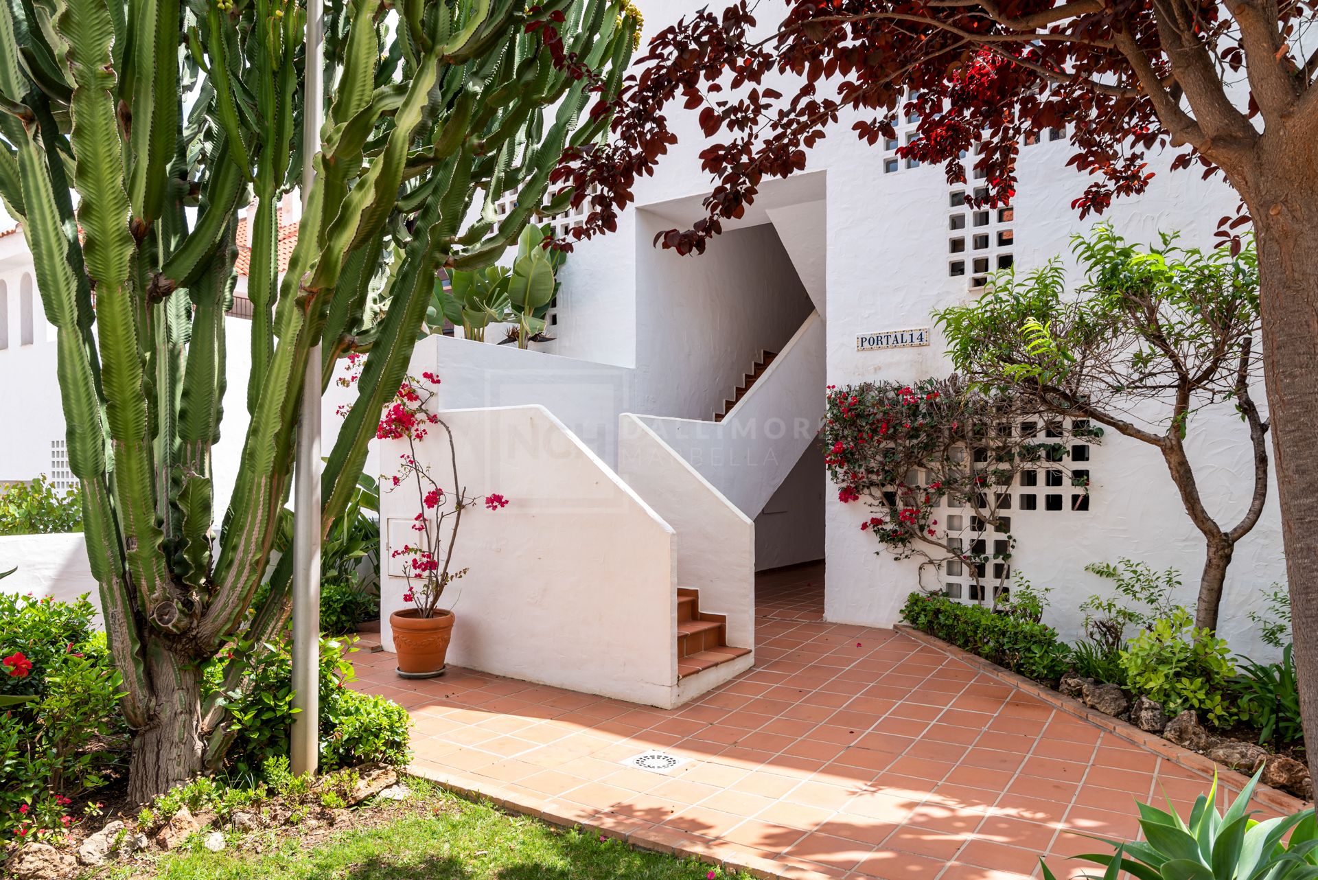 Atico Duplex en venta en Nueva Andalucia, Marbella