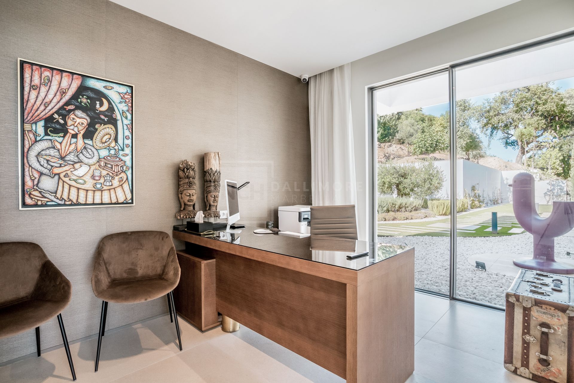 SHOWSTOPPING 7-BEDROOM MODERN MANSION IN MARBELLA CLUB GOLF RESORT, BENAHAVIS