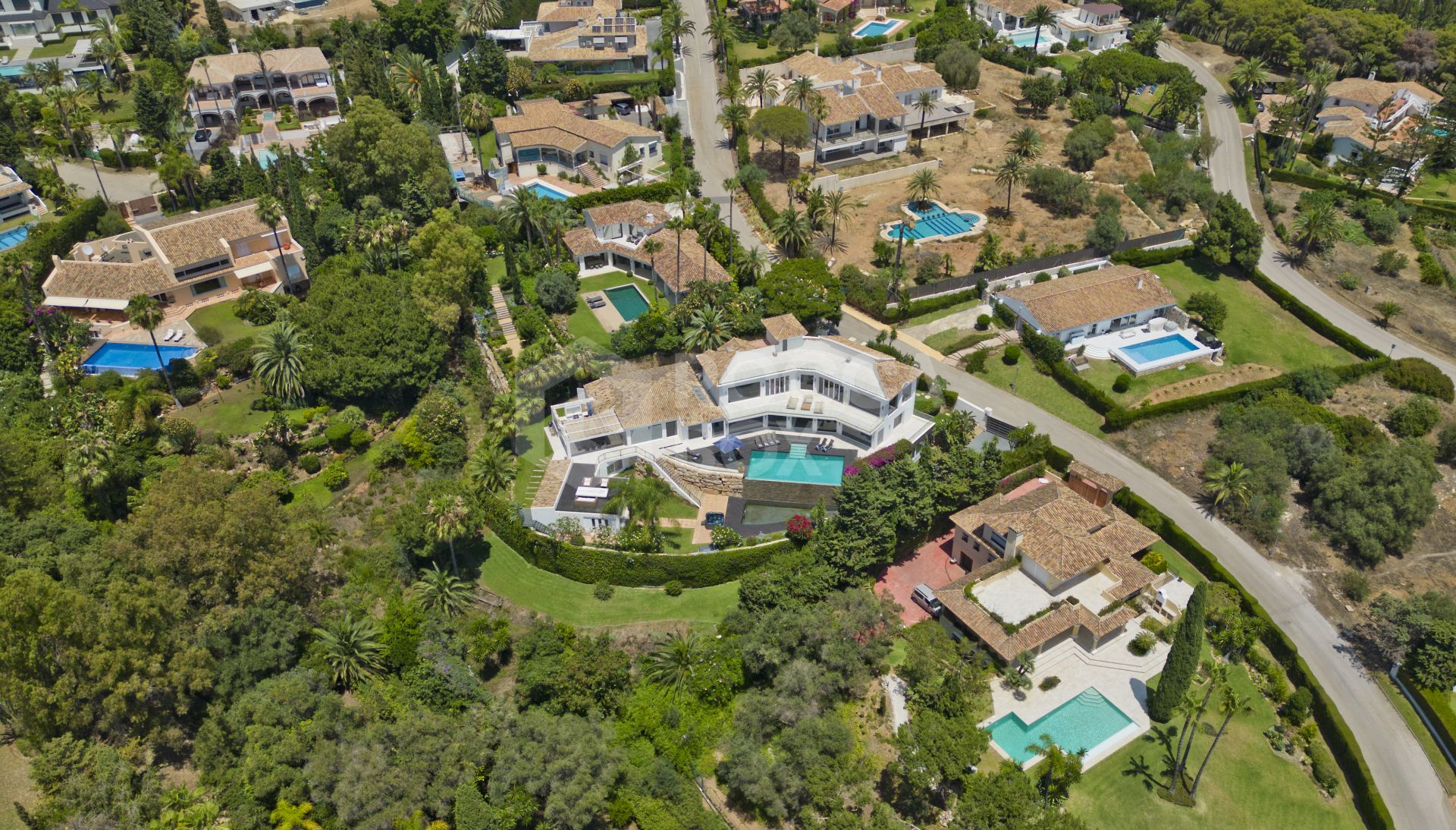 SPECTACULAR 7-BEDROOM MODERN MANSION WITH PANORAMIC SEA VIEWS, HACIENDA LAS CHAPAS, MARBELLA