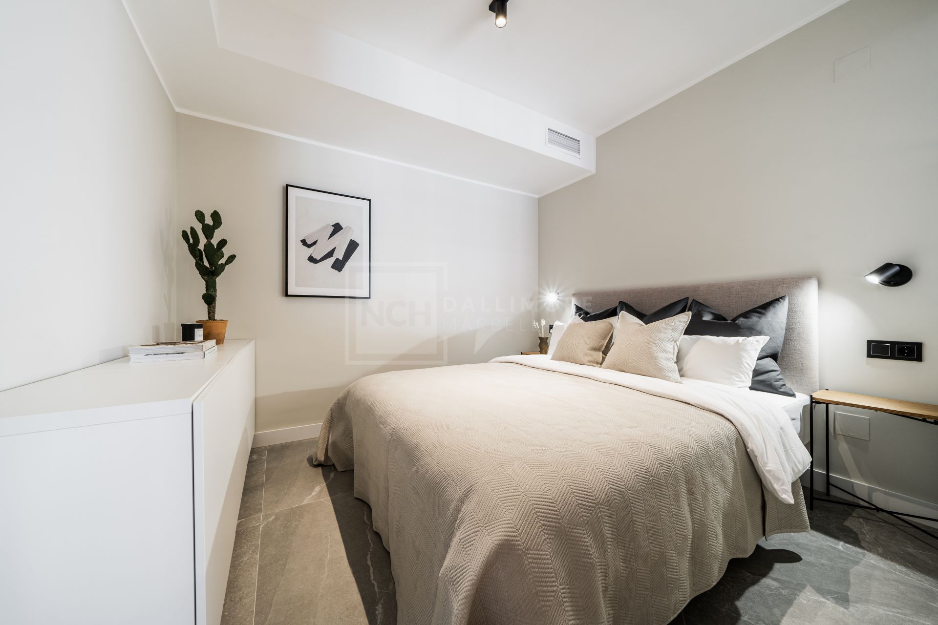 EXQUISITE SCANDINAVIAN-INSPIRED 4-BEDROOM APARTMENT WITH SPACIOUS TERRACE AND OUTDOOR KITCHEN
