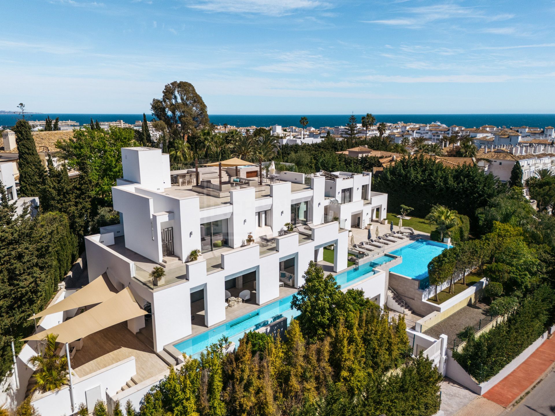 STRIKING MODERN 9-BEDROOM LUXURY VILLA, NUEVA ANDALUCIA, MARBELLA