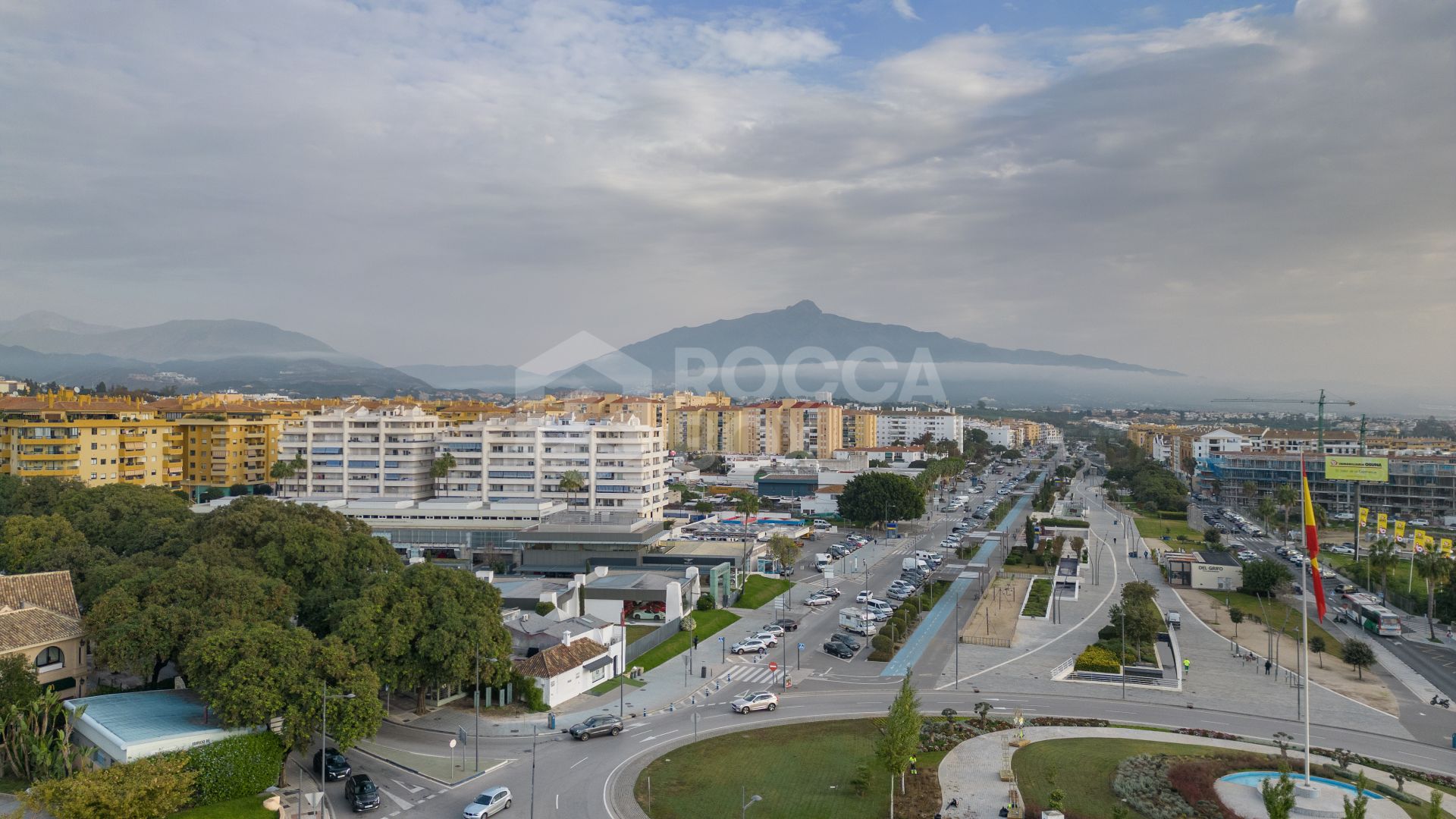 COMMERCIAL BUILDING IN THE HEART OF SAN PEDRO DE ALCANTARA