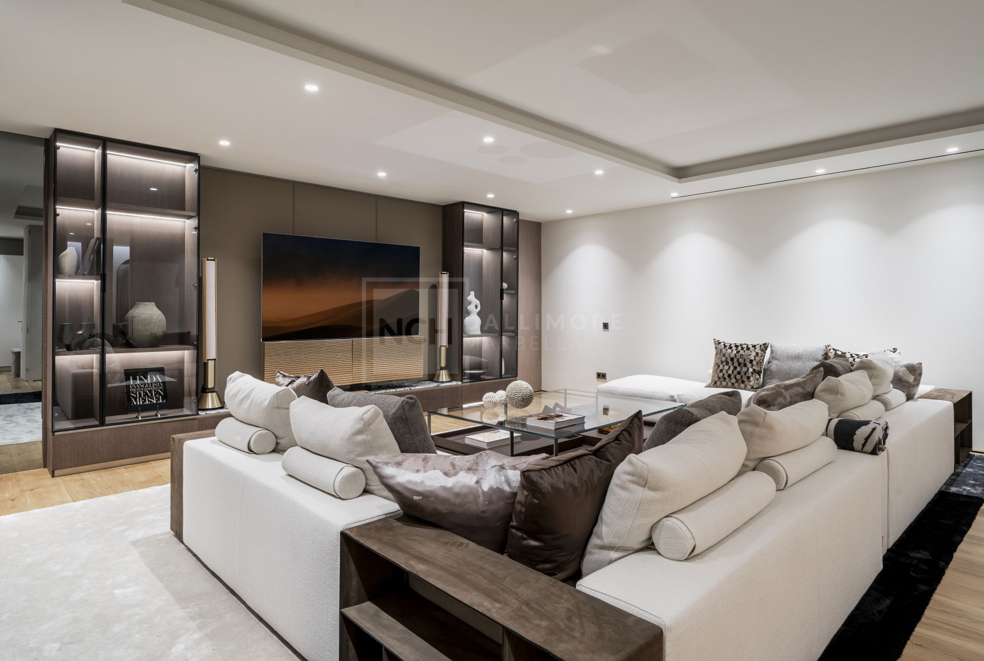 LUXURY FENDI-DESIGNED DUPLEX IN EPIC MARBELLA ON THE GOLDEN MILE