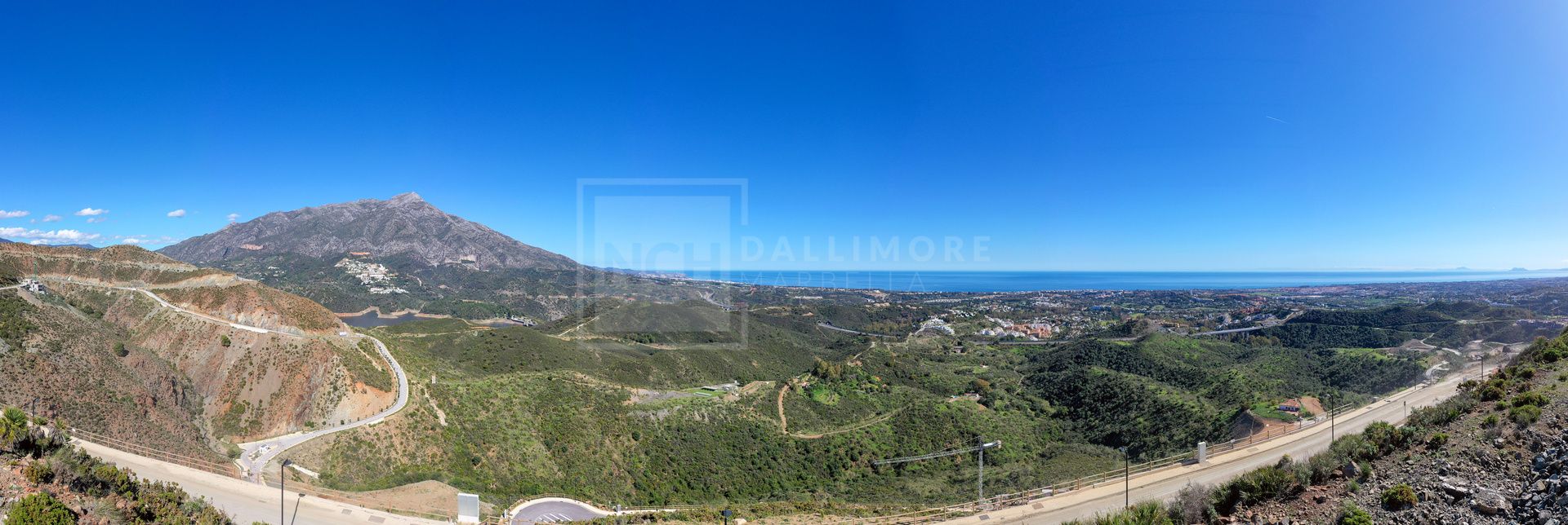 EXCLUSIVAS VIVIENDAS SOSTENIBLES CON VISTAS PANORÁMICAS INIGUALABLES Y AMENIDADES DE CLASE MUNDIAL EN EL PRESTIGIOSO REAL DE LA QUINTA