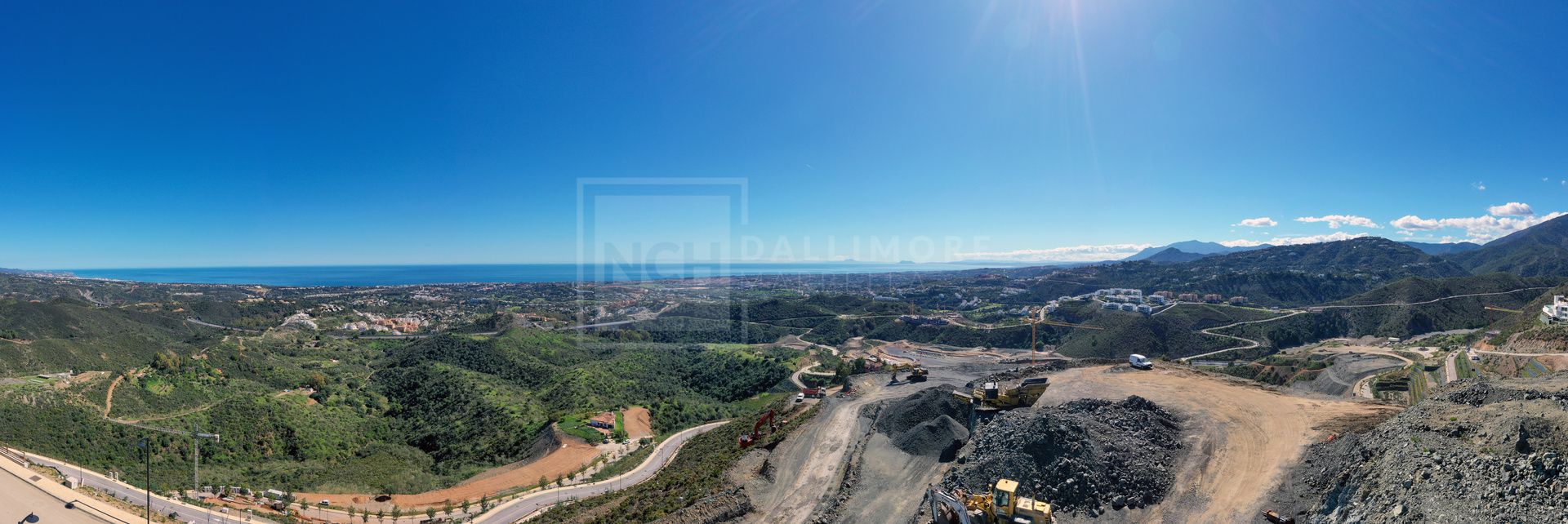 EXCLUSIVAS VIVIENDAS SOSTENIBLES CON VISTAS PANORÁMICAS INIGUALABLES Y AMENIDADES DE CLASE MUNDIAL EN EL PRESTIGIOSO REAL DE LA QUINTA