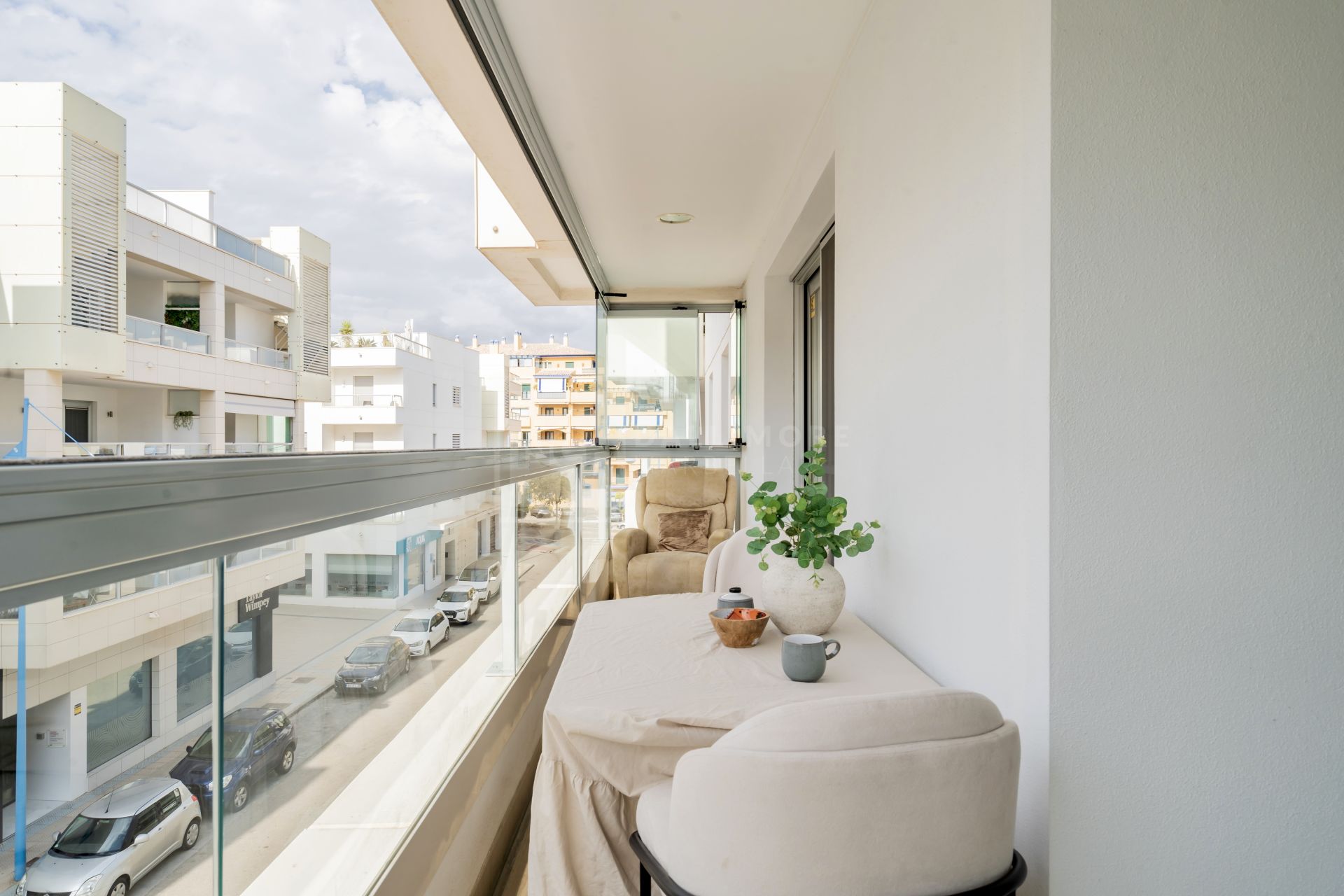 2-BEDROOM BEACHSIDE APARTMENT IN SAN PEDRO DE ALCANTARA