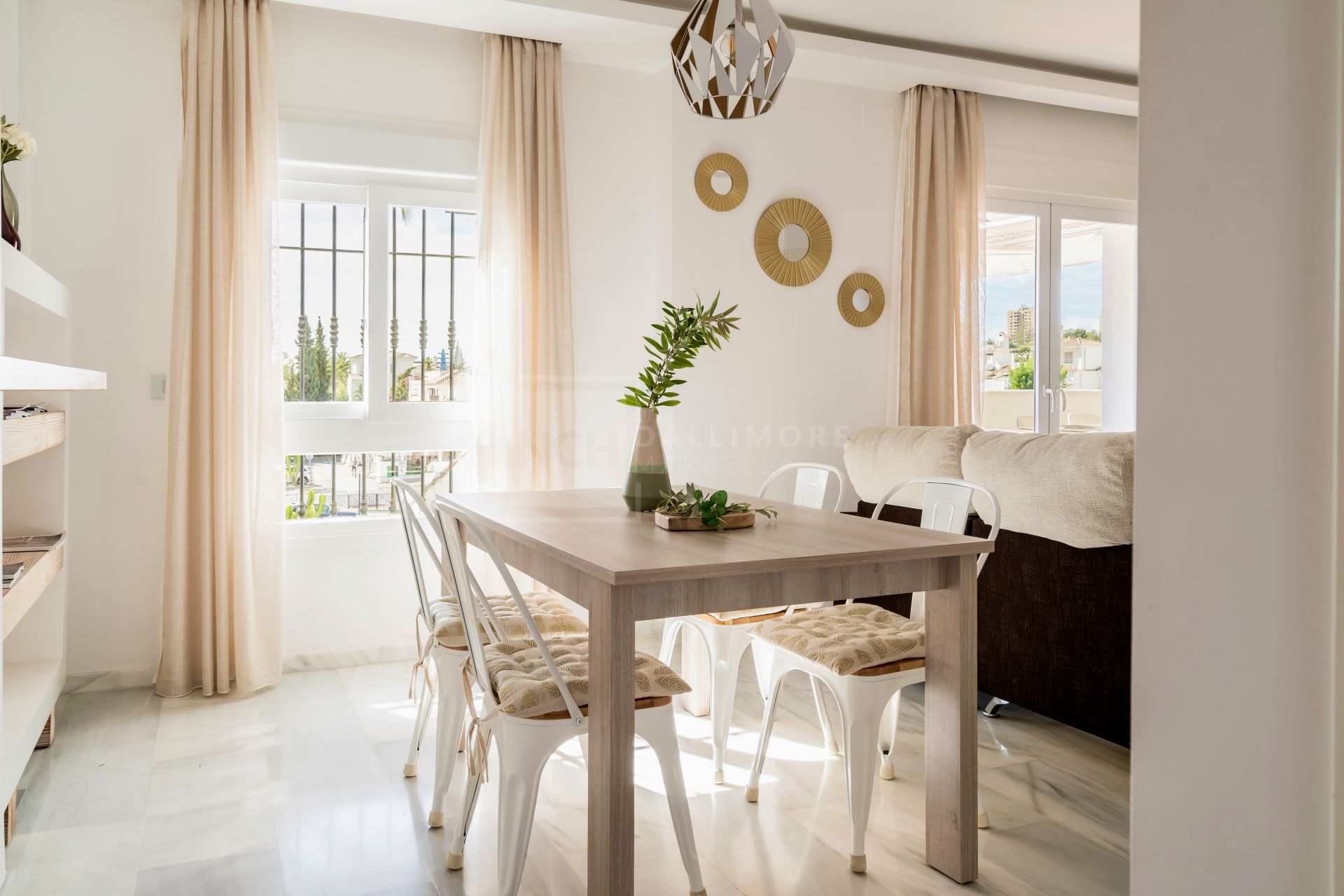 2-BEDROOM APARTMENT IN LOS NARANJOS DE MARBELLA