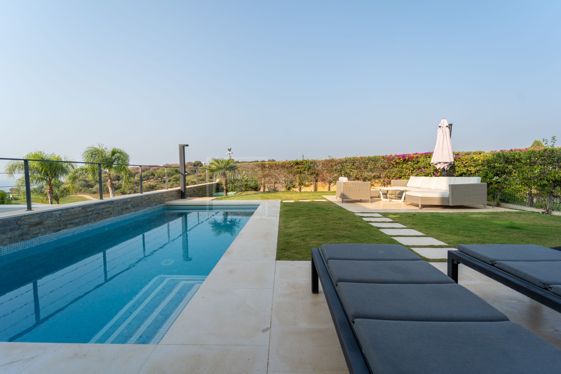 Villa Pareada en venta en Calahonda, Mijas Costa