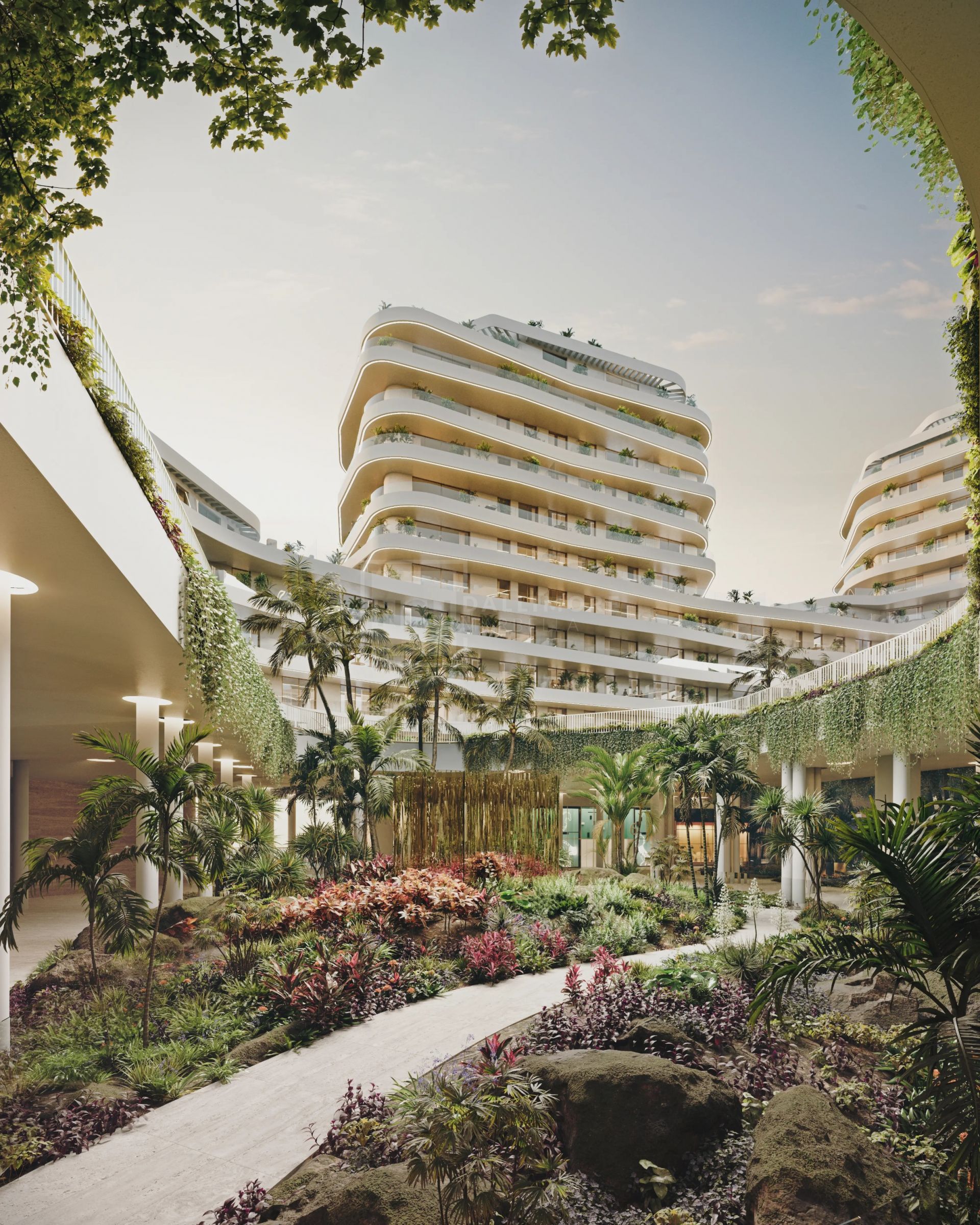 SPECTACULAR 4 BEDROOM FRONT LINE BEACH PENTHOUSE