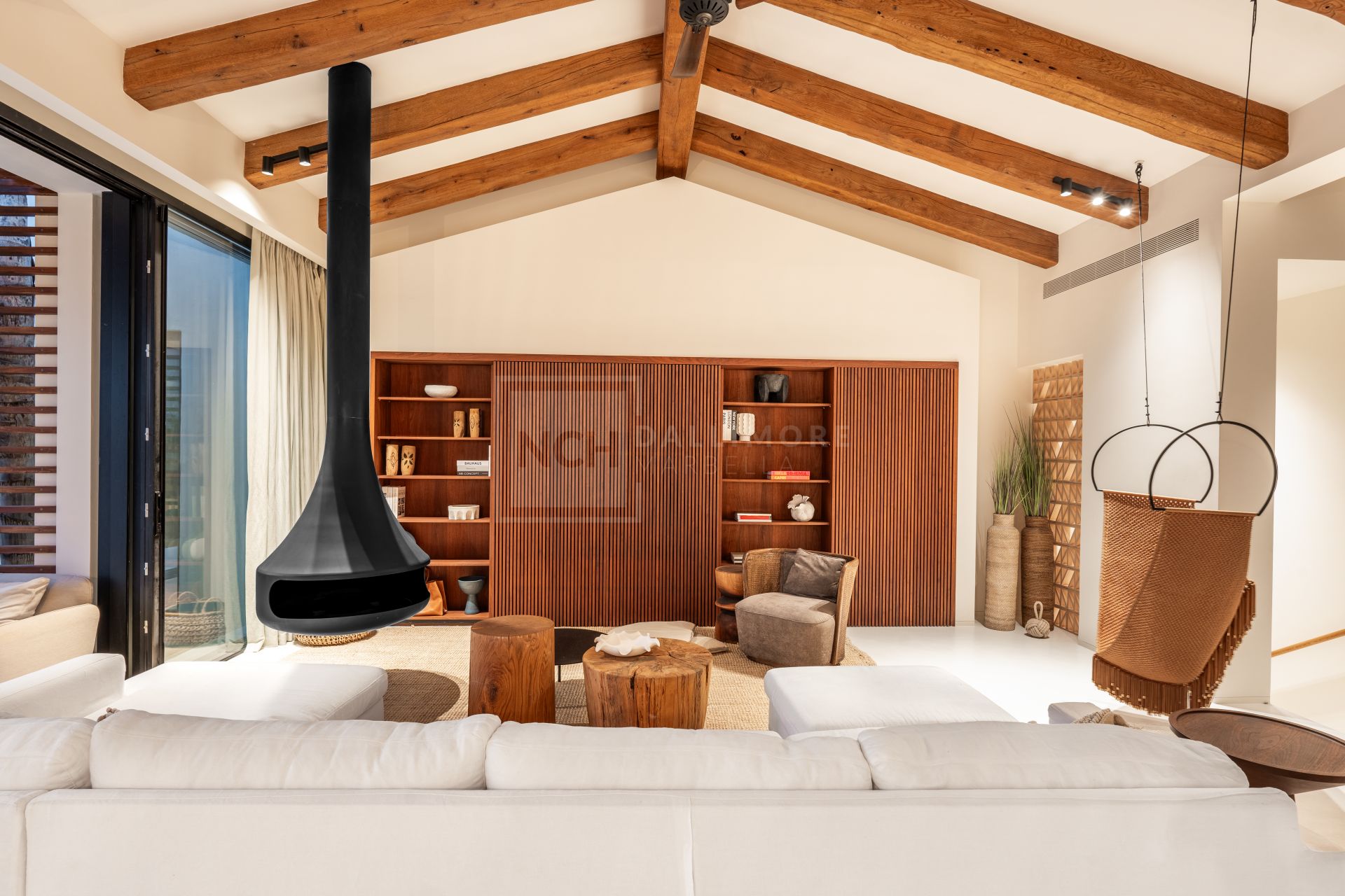 LUXURY LIVING IN NUEVA ANDALUCÍA – A PERFECT BLEND OF ELEGANCE AND COMFORT
