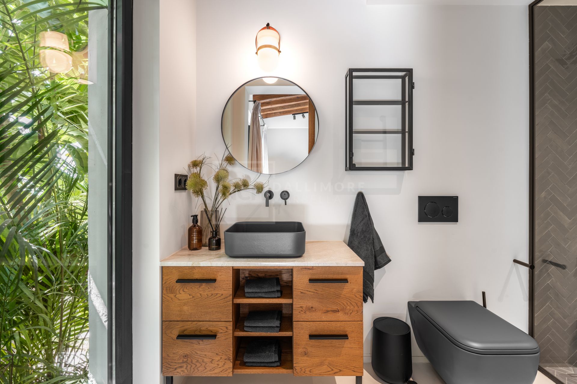 LUXURY LIVING IN NUEVA ANDALUCÍA – A PERFECT BLEND OF ELEGANCE AND COMFORT