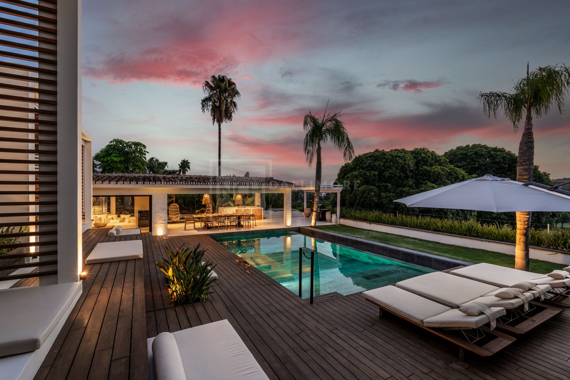 LUXURY LIVING IN NUEVA ANDALUCÍA – A PERFECT BLEND OF ELEGANCE AND COMFORT