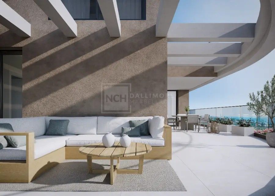 APARTAMENTO DE LUJO EN PLANTA BAJA AL OESTE DE ESTEPONA