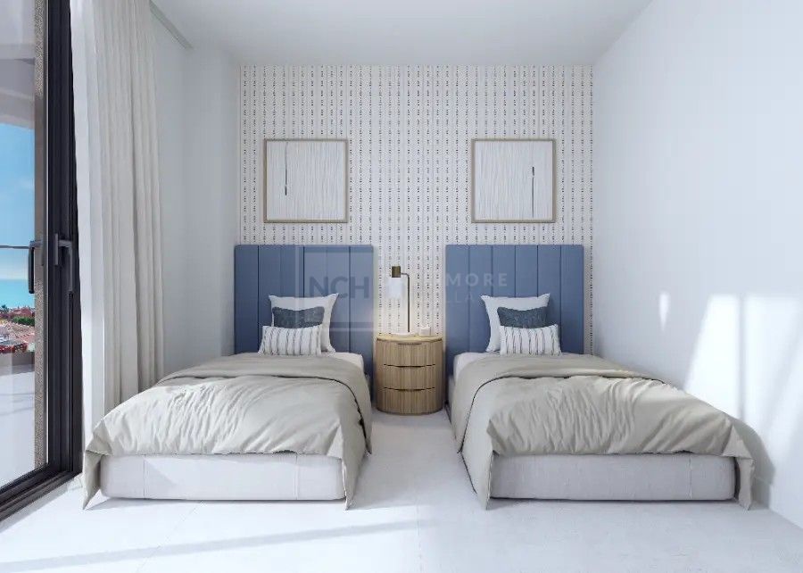 APARTAMENTO DE LUJO EN PLANTA BAJA AL OESTE DE ESTEPONA