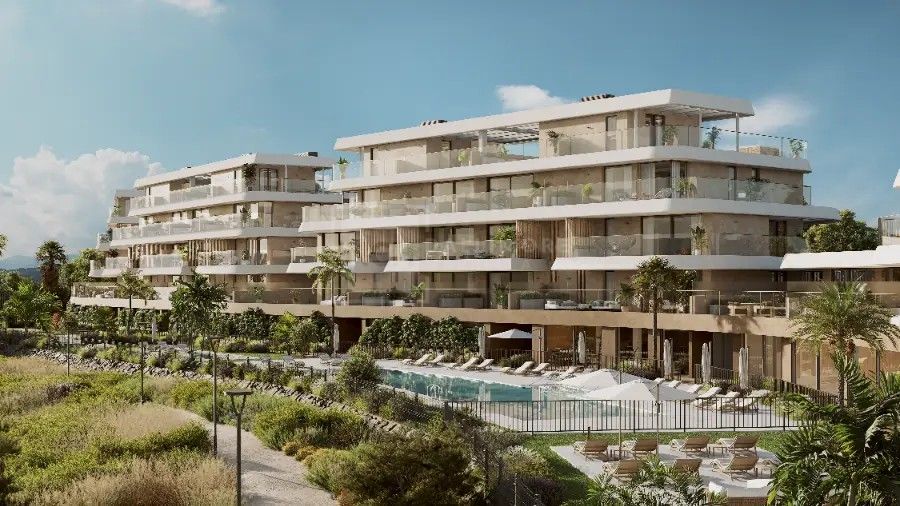 APARTAMENTO DE LUJO EN PLANTA BAJA AL OESTE DE ESTEPONA
