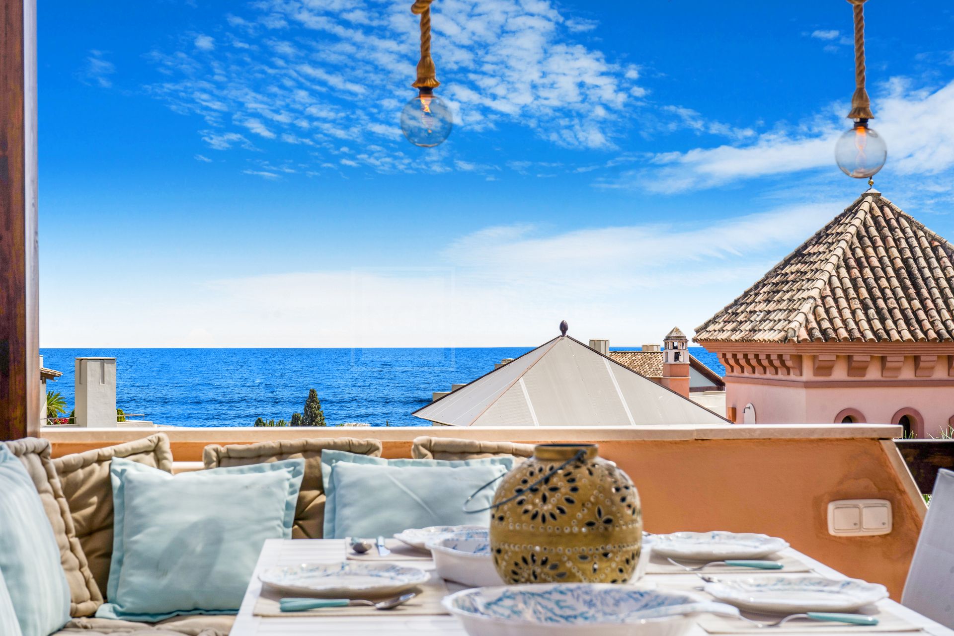 Casa Adosada de Lujo en Cascada de Camoján, Marbella