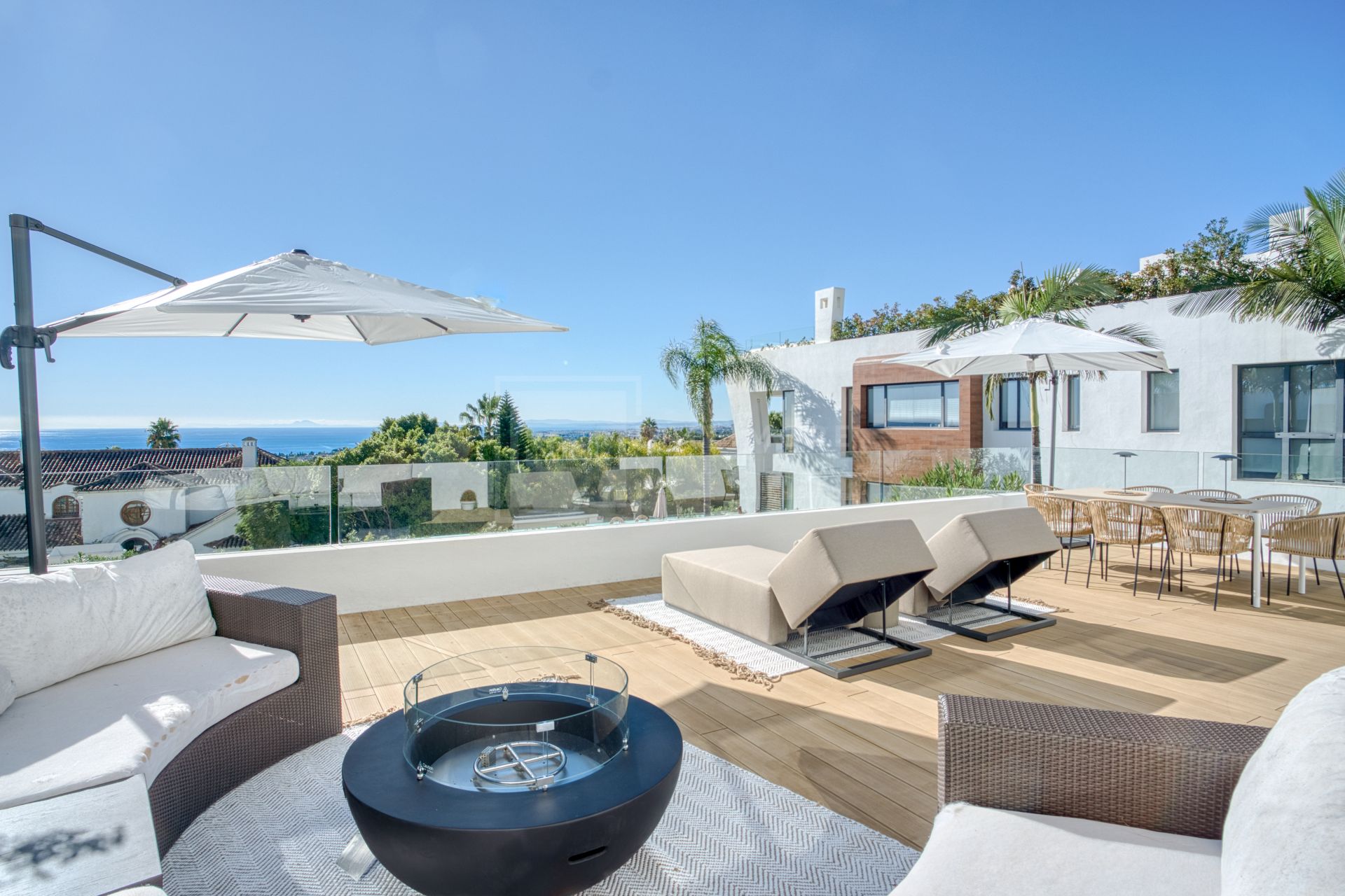 4-BEDROOM LUXURY APARTMENT IN SIERRA BLANCA MARBELLA