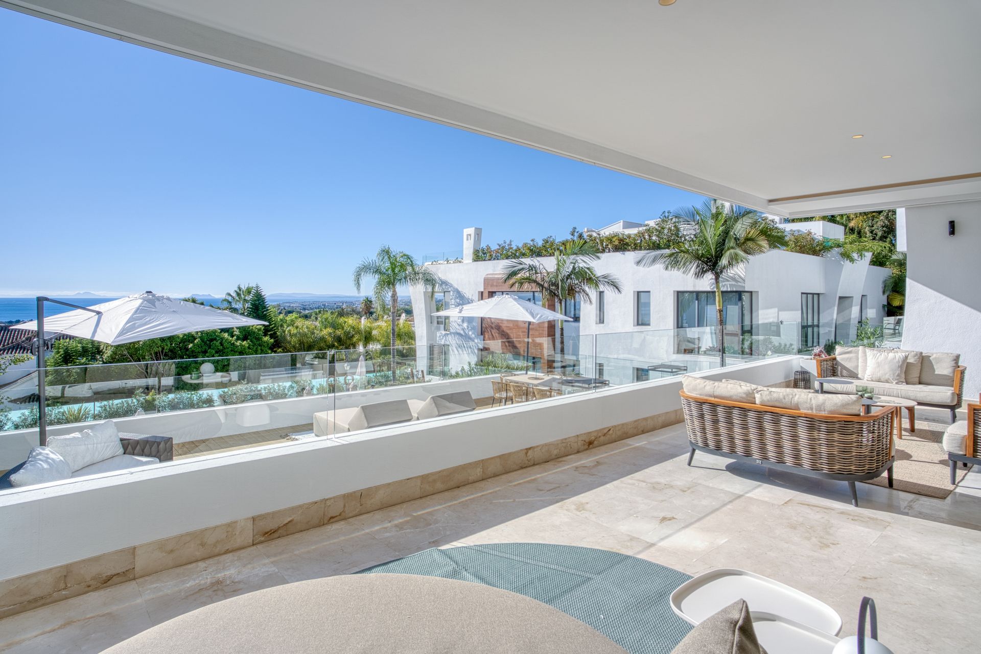 4-BEDROOM LUXURY APARTMENT IN SIERRA BLANCA MARBELLA