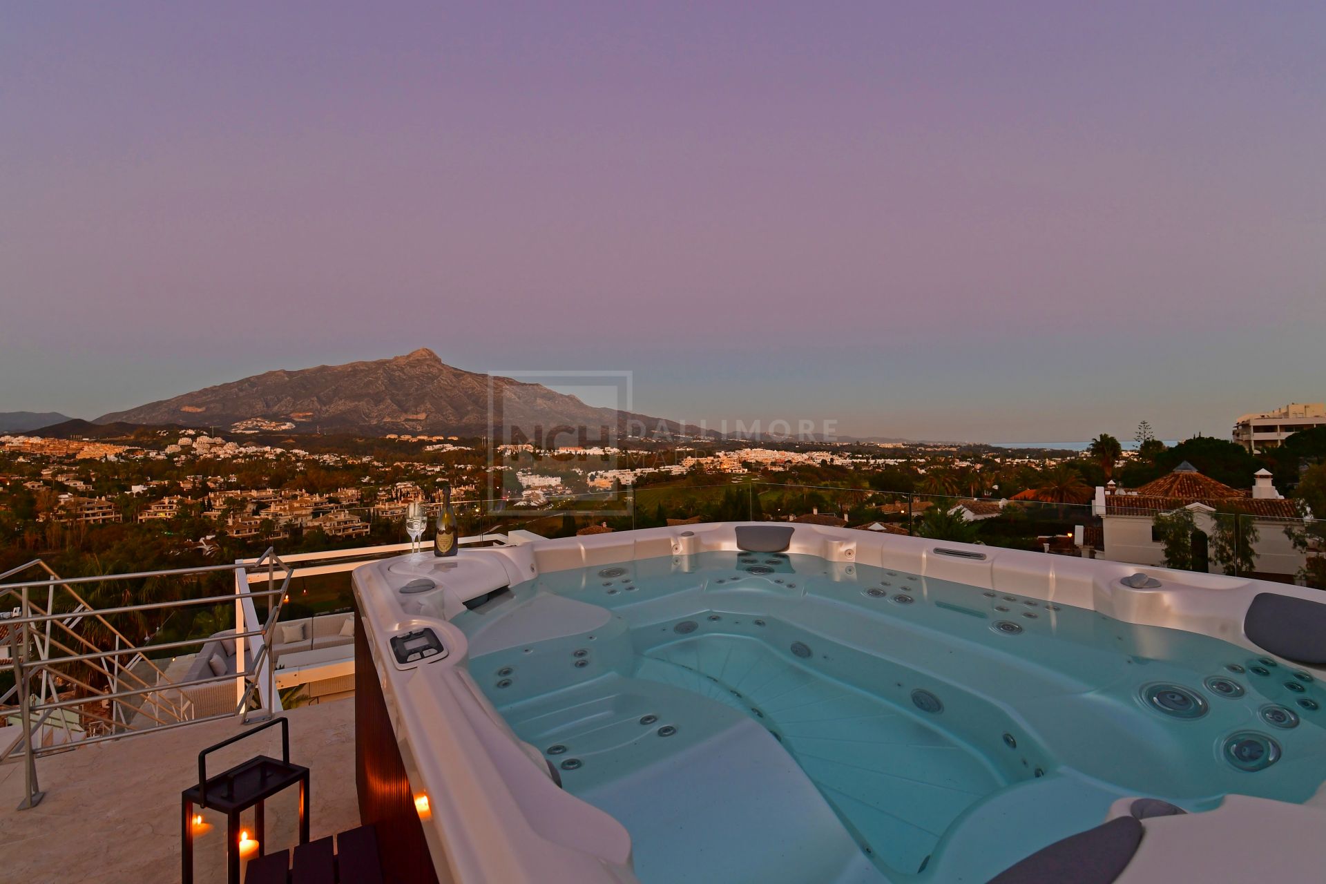 MODERN 7-BEDROOM MASTERPIECE IN NUEVA ANDALUCÍA’S PRESTIGIOUS GOLF VALLEY