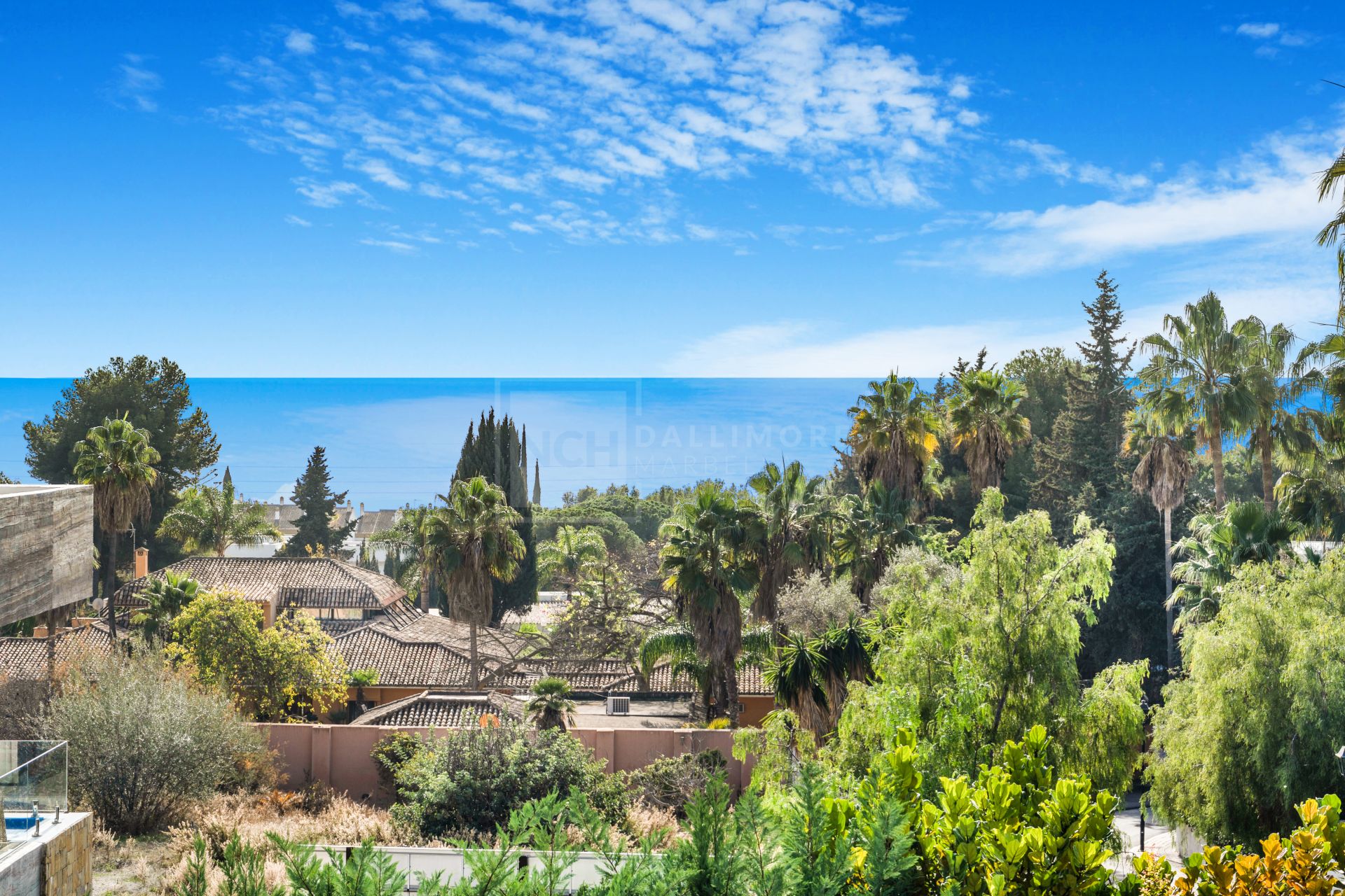 INCREDIBLE FIVE-BEDROOM VILLA IN ROCIO NAGUELES, MARBELLA