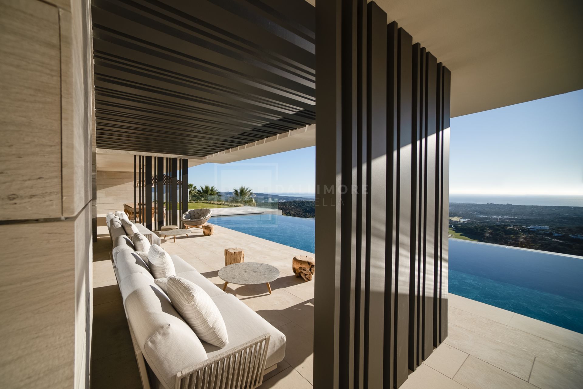 SUPERB 6 BEDROOM NEW MODERN VILLA PANORAMAH WITH PANORAMIC VIEWS AT LA RESERVA DE SOTOGRANDE