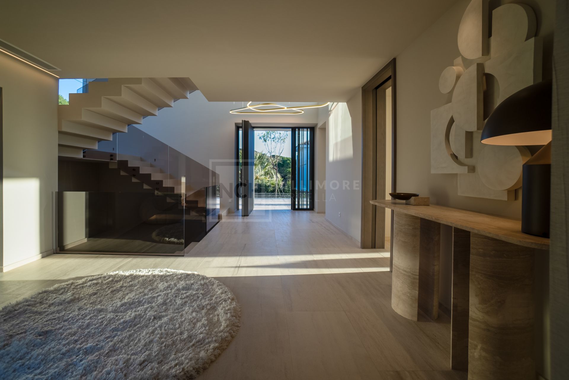 SUPERB 6 BEDROOM NEW MODERN VILLA PANORAMAH WITH PANORAMIC VIEWS AT LA RESERVA DE SOTOGRANDE