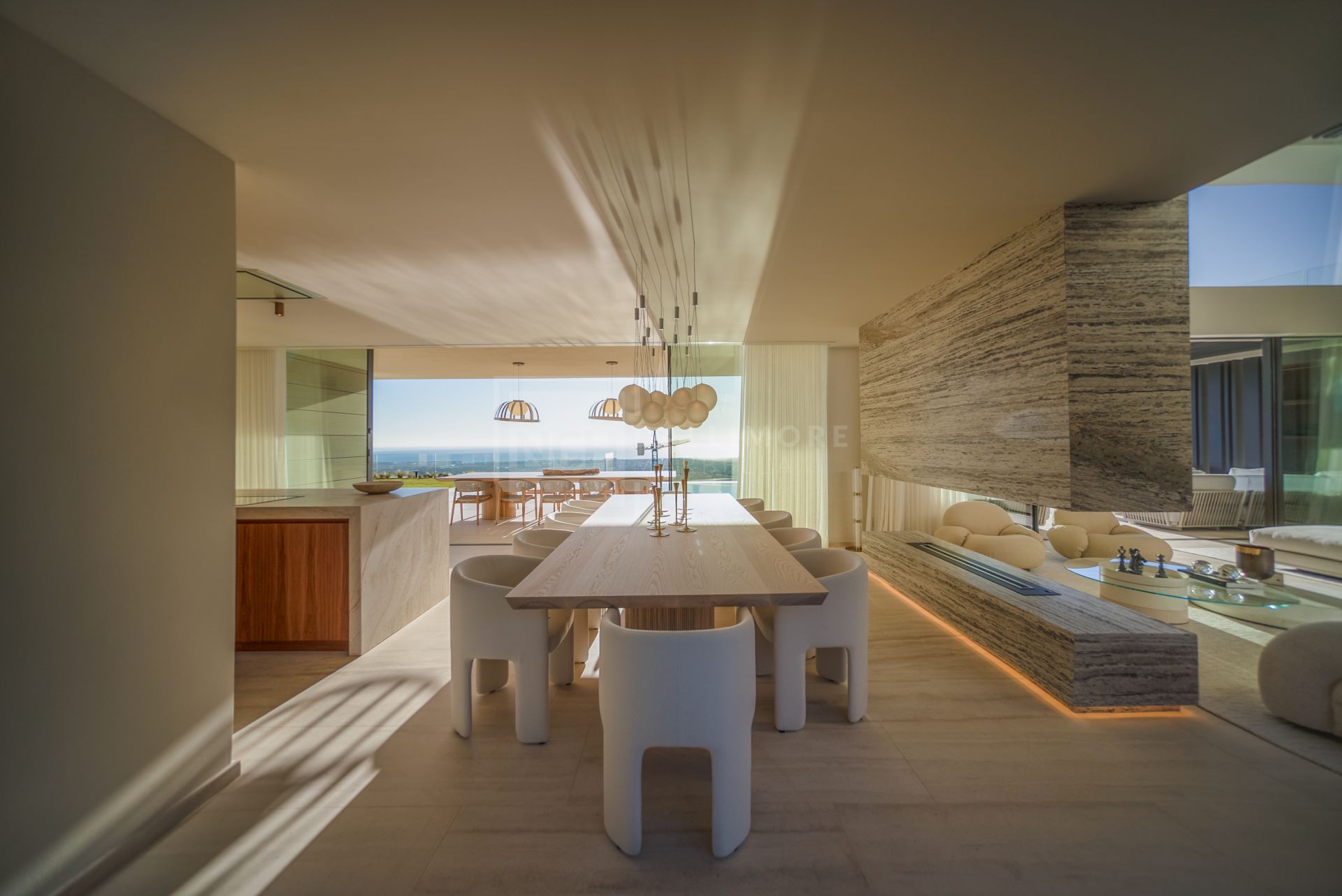 SUPERB 6 BEDROOM NEW MODERN VILLA PANORAMAH WITH PANORAMIC VIEWS AT LA RESERVA DE SOTOGRANDE