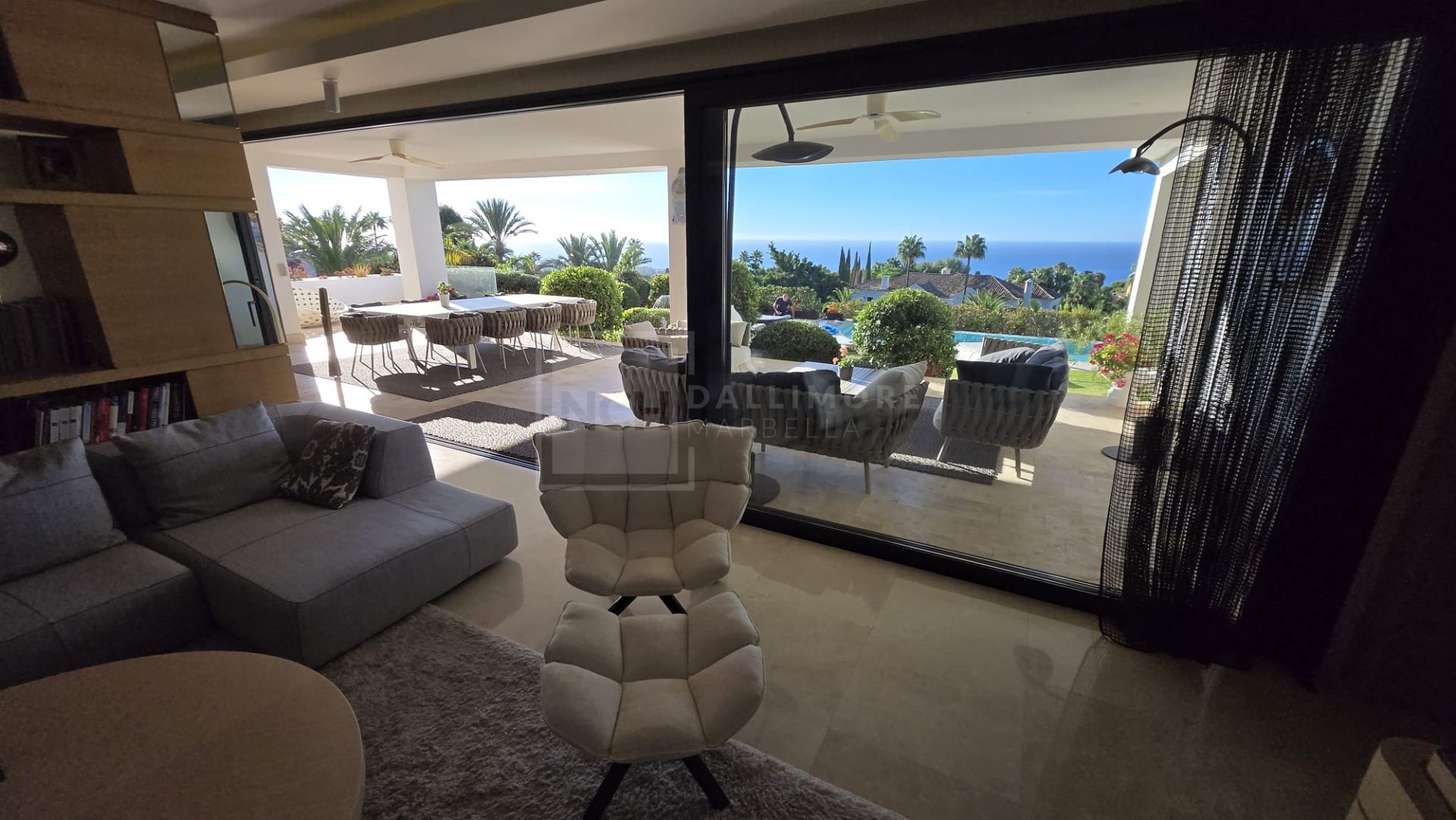 LUXURY VILLA LOCATED IN SIERRA BLANCA - MARBELLA