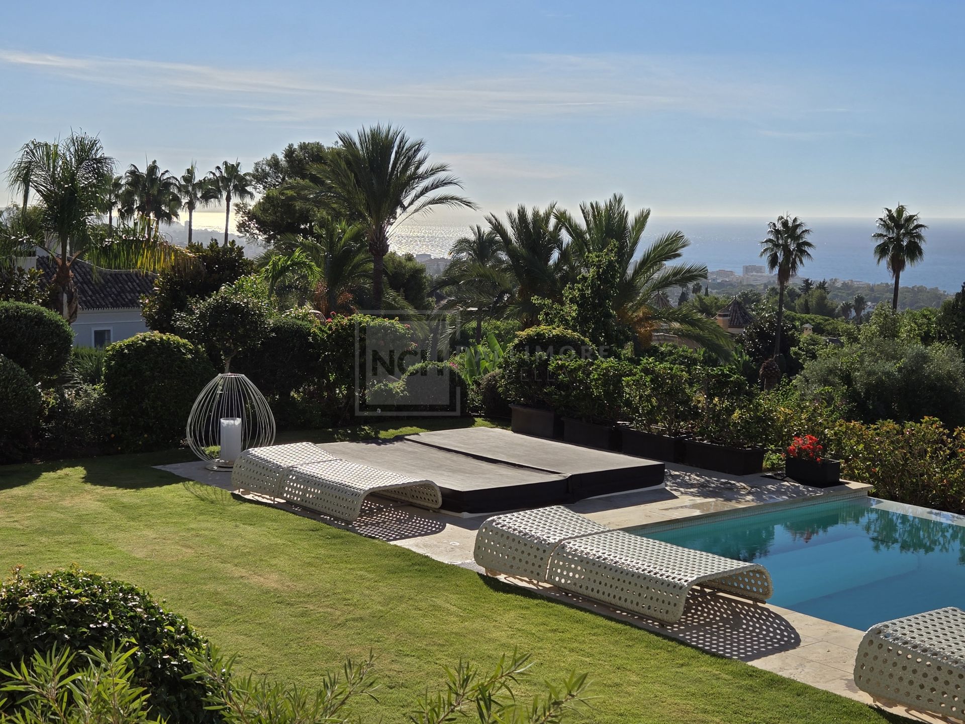 LUXURY VILLA LOCATED IN SIERRA BLANCA - MARBELLA