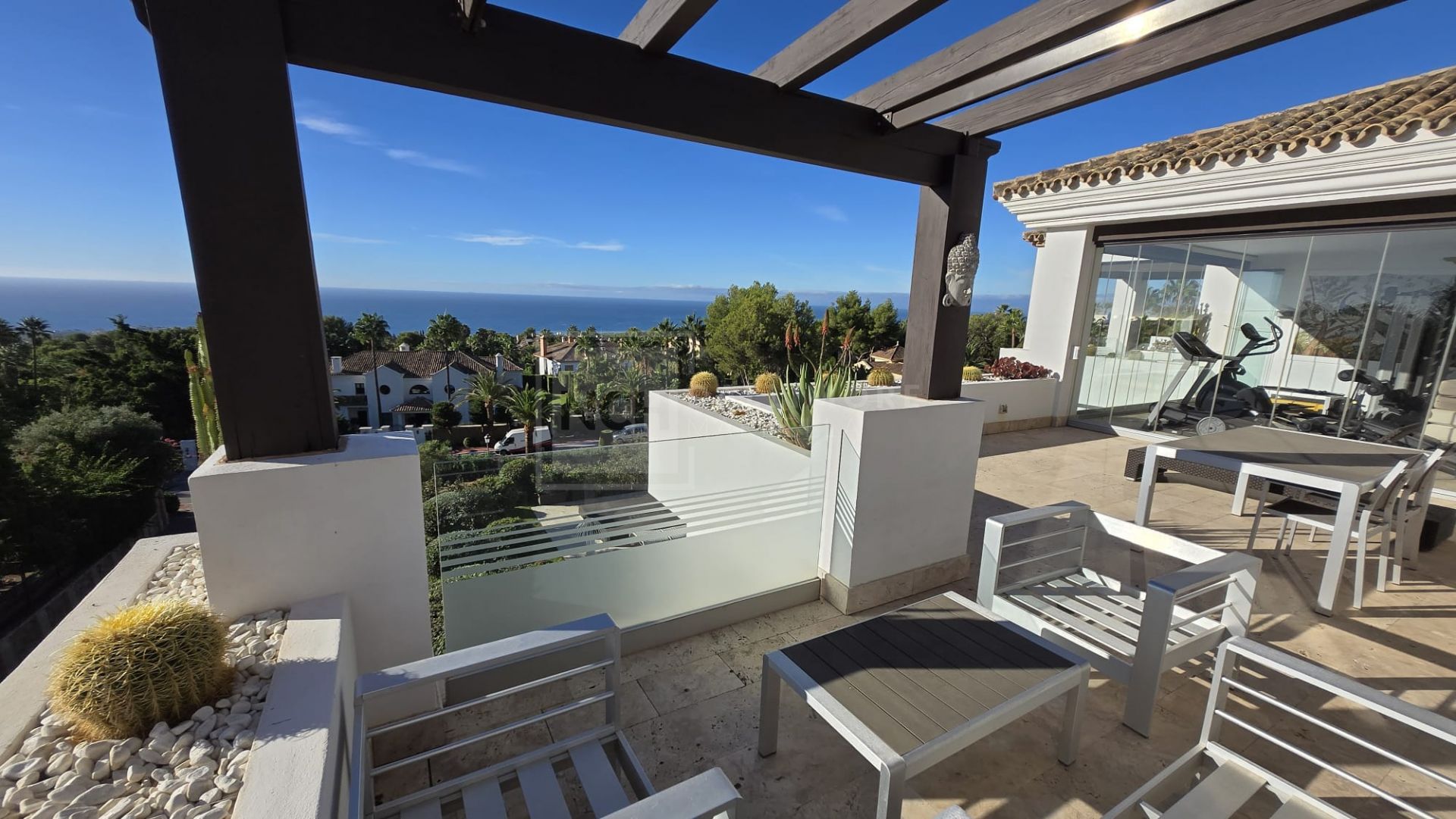 LUXURY VILLA LOCATED IN SIERRA BLANCA - MARBELLA