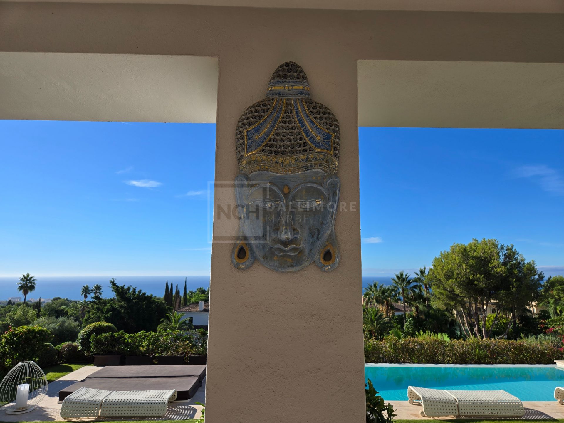 LUXURY VILLA LOCATED IN SIERRA BLANCA - MARBELLA