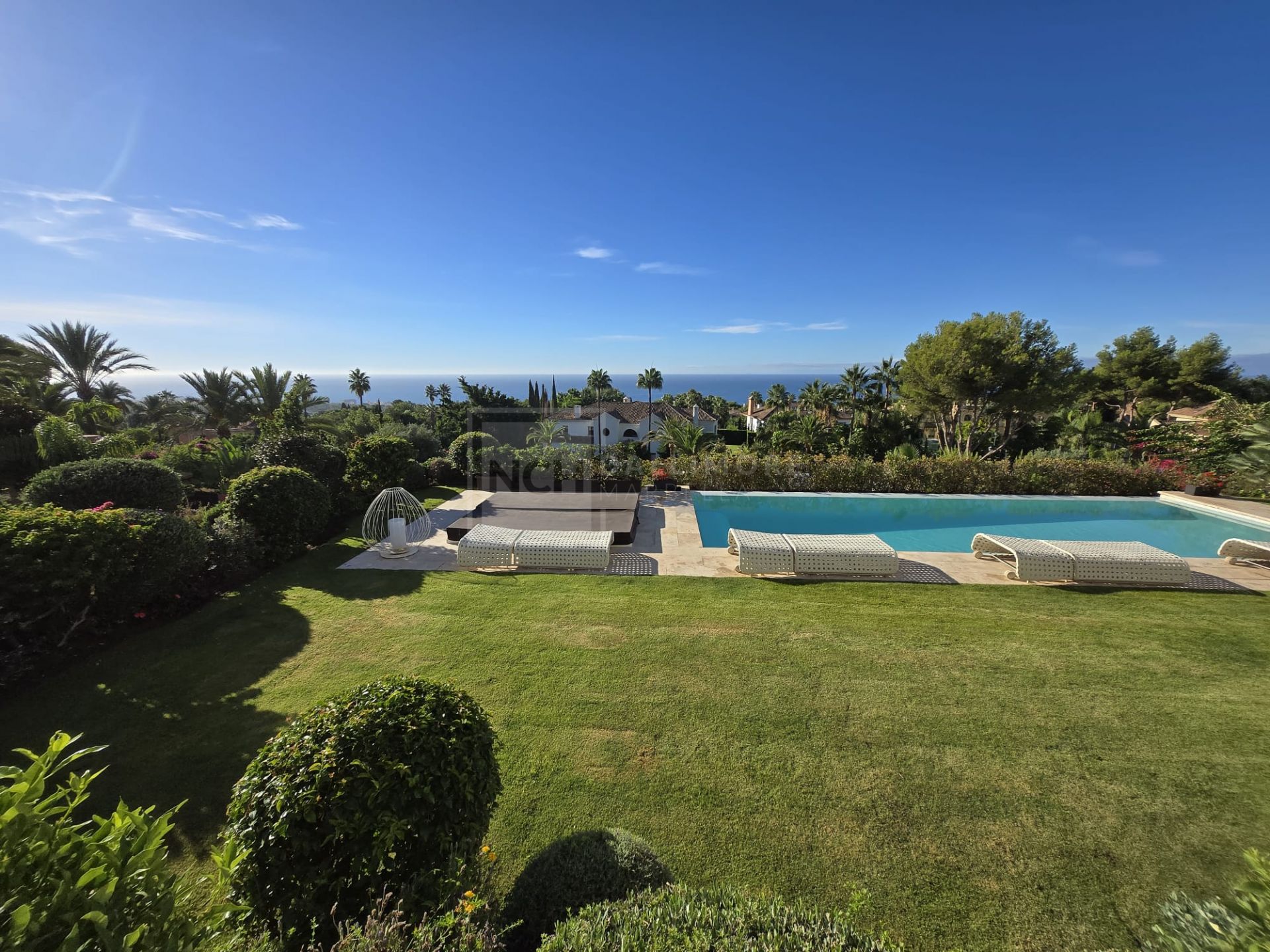 LUXURY VILLA LOCATED IN SIERRA BLANCA - MARBELLA