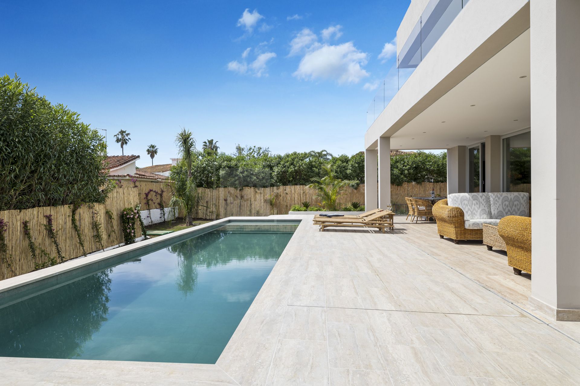 MODERN BEACHSIDE VILLA LOCATED IN SAN PEDRO DE ALCANTARA