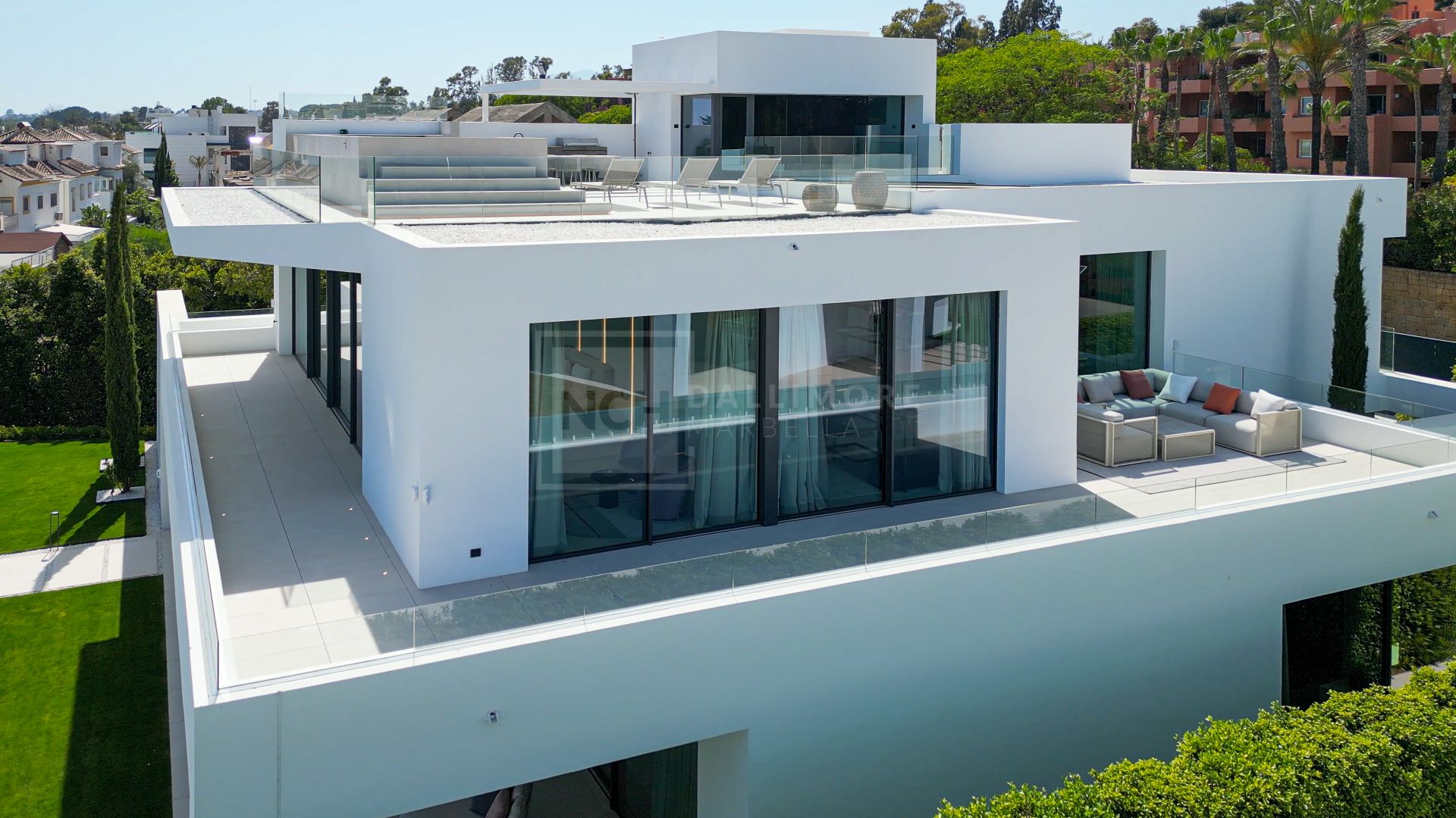 EXQUISITE CONTEMPORARY - VILLA ZERO - IN MARBELLA'S PRESTIGIOUS GOLDEN MILE